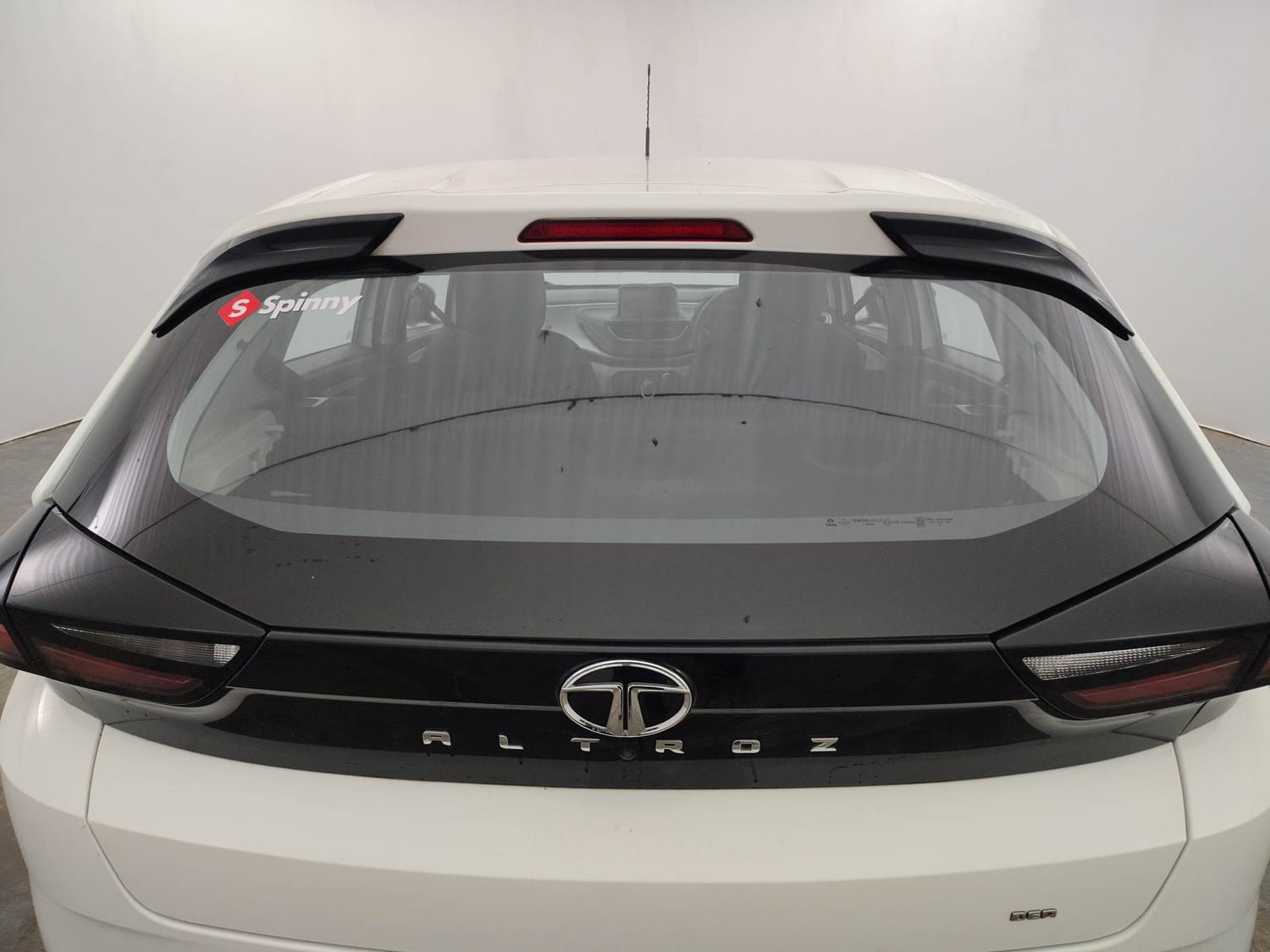 Used 2023 Tata Altroz XTA Petrol Petrol Automatic exterior BACK WINDSHIELD VIEW