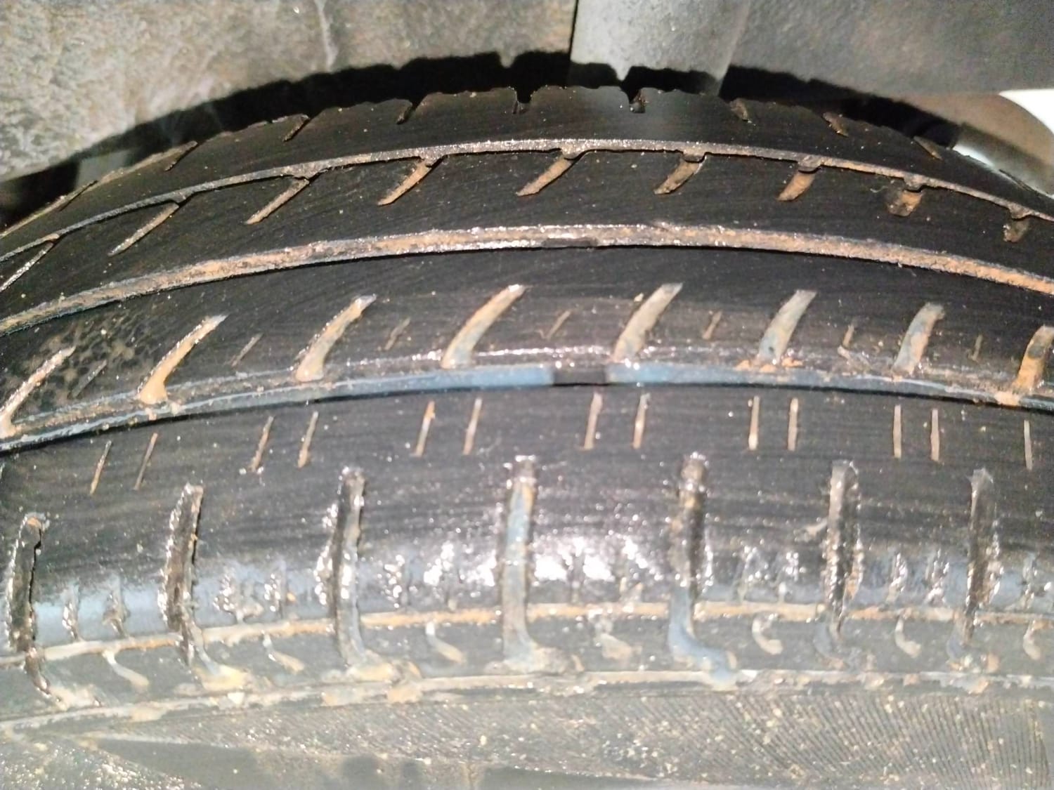 Used 2018 Datsun Redi-GO T(O) 1.0 Petrol Manual tyres LEFT REAR TYRE TREAD VIEW