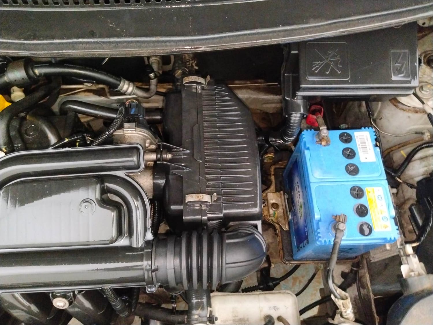 Used 2018 Datsun Redi-GO T(O) 1.0 Petrol Manual engine ENGINE LEFT SIDE VIEW