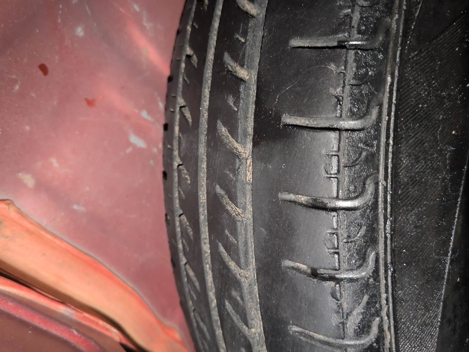 Used 2016 Renault Kwid 1.0 RXT Petrol Manual tyres SPARE TYRE VIEW