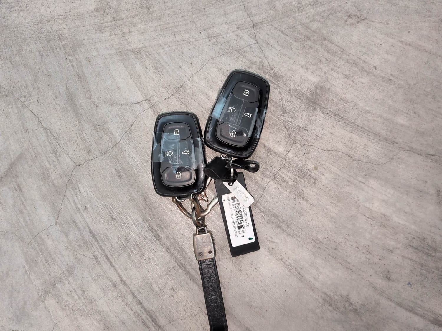 Used 2023 Tata Nexon Creative Plus S 1.5 Revotorq Diesel 6MT DT Diesel Manual extra CAR KEY VIEW