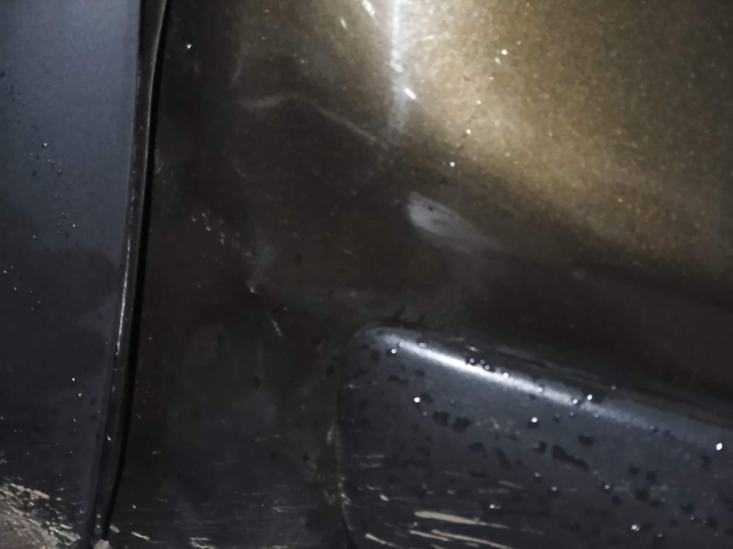 Used 2017 Renault Kwid 1.0 RXT Petrol Manual dents MINOR DENT