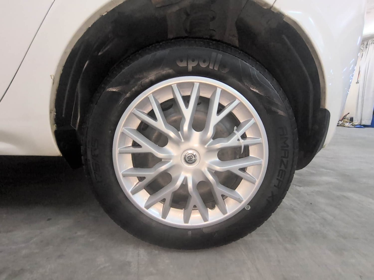 Used 2023 Tata Tiago EV XT Medium Range Electric Automatic tyres LEFT REAR TYRE RIM VIEW