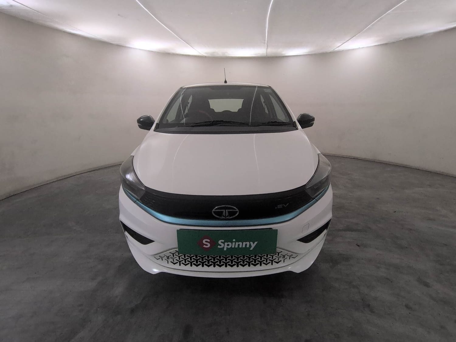 Used 2023 Tata Tiago EV XT Medium Range Electric Automatic exterior FRONT VIEW