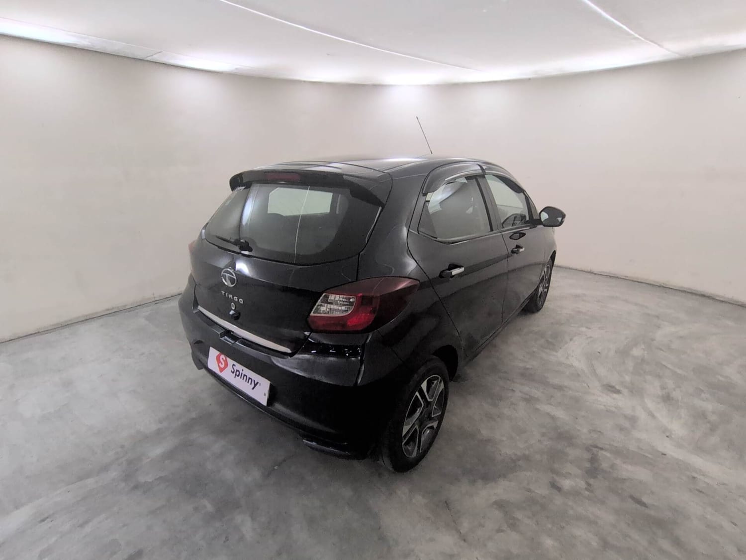 Used 2023 Tata Tiago XZA Plus Petrol Automatic exterior RIGHT REAR CORNER VIEW