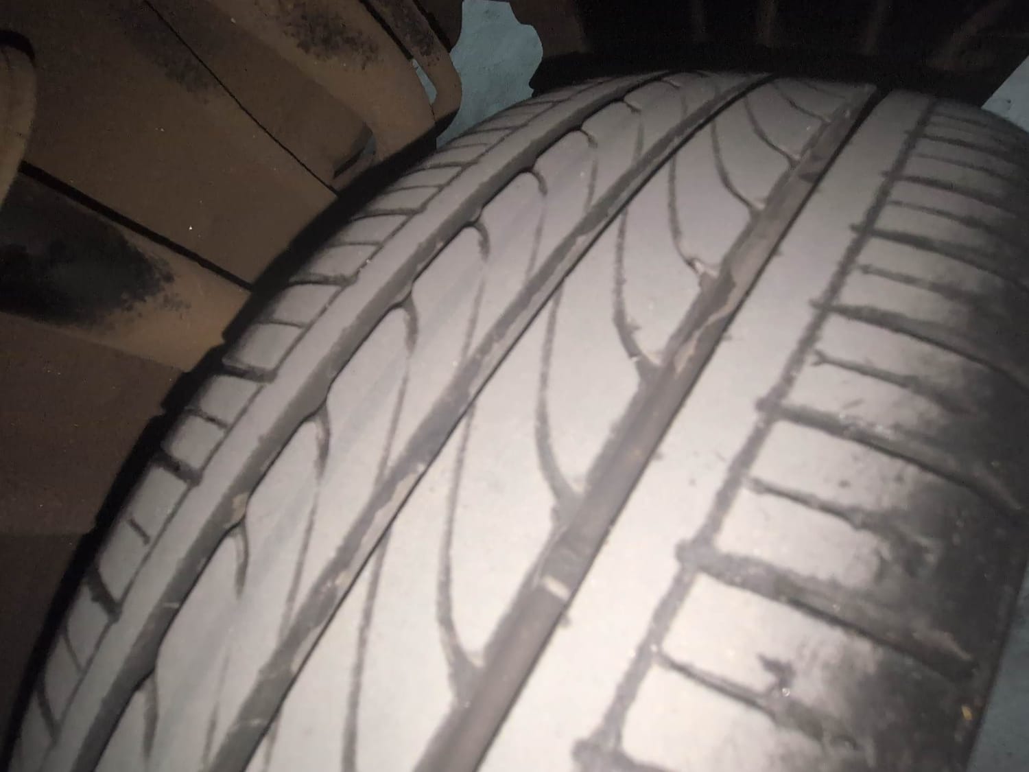 Used 2023 Tata Tiago XZA Plus Petrol Automatic tyres LEFT REAR TYRE TREAD VIEW