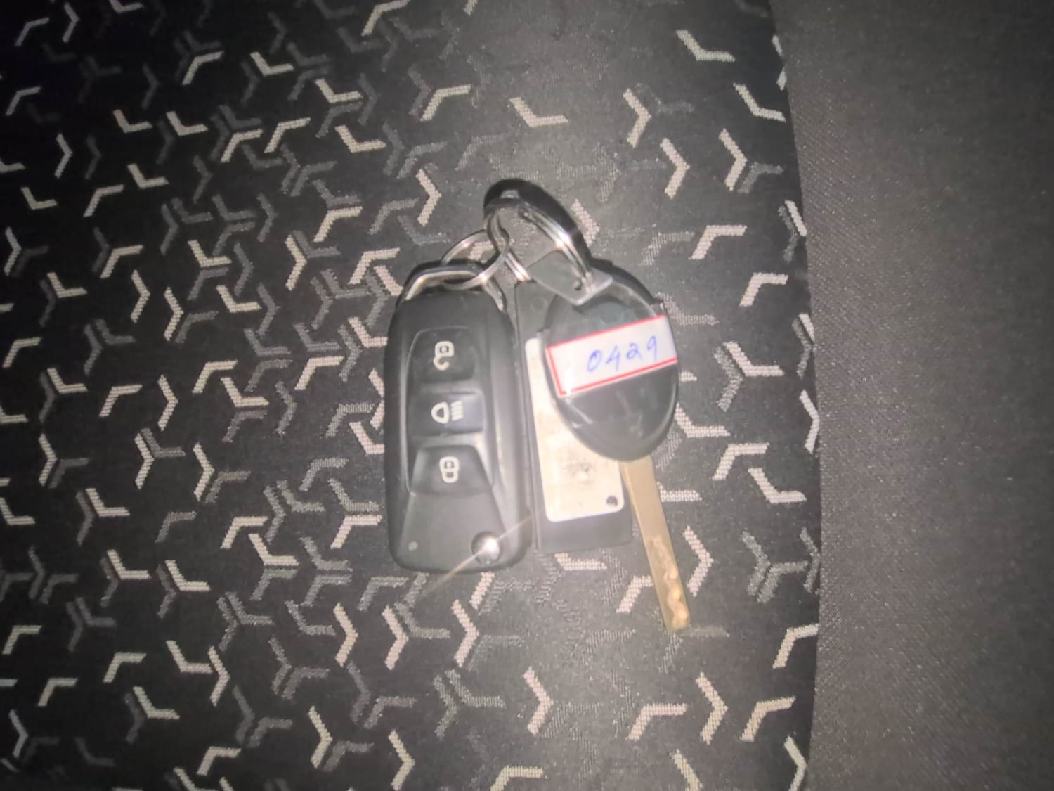 Used 2023 Tata Tiago XZA Plus Petrol Automatic extra CAR KEY VIEW