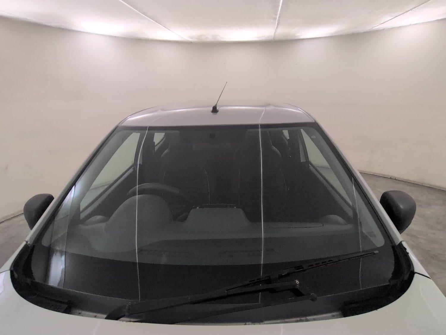 Used 2019 Renault Kwid RXT Opt Petrol Manual exterior FRONT WINDSHIELD VIEW