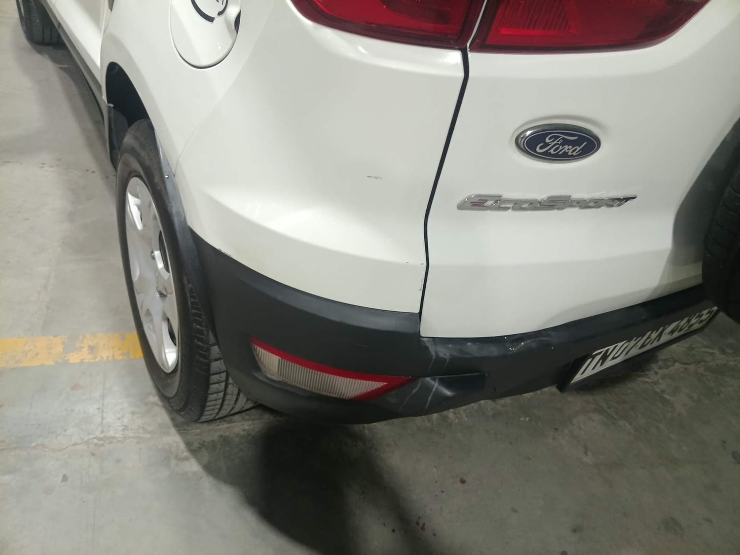 Used 2017 Ford EcoSport Trend 1.5L TDCi Diesel Manual dents MINOR SCRATCH