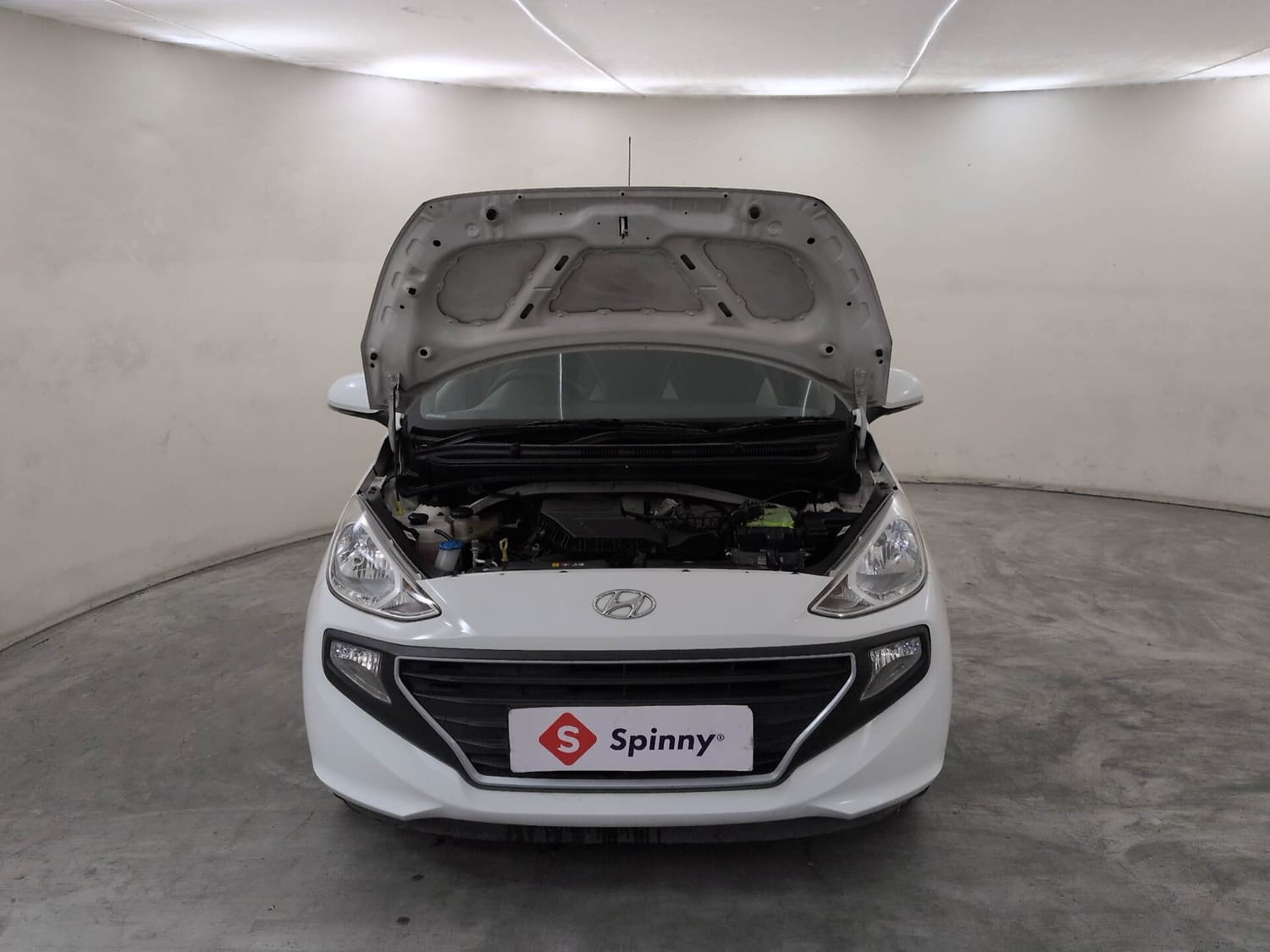 Used 2022 Hyundai Santro Sportz AMT Petrol Automatic engine ENGINE & BONNET OPEN FRONT VIEW