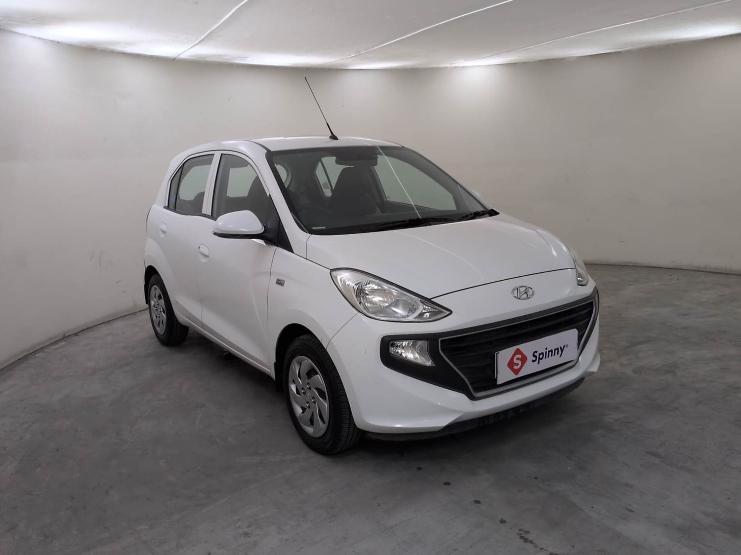 Used 2022 Hyundai Santro Sportz AMT Petrol Automatic exterior RIGHT FRONT CORNER VIEW