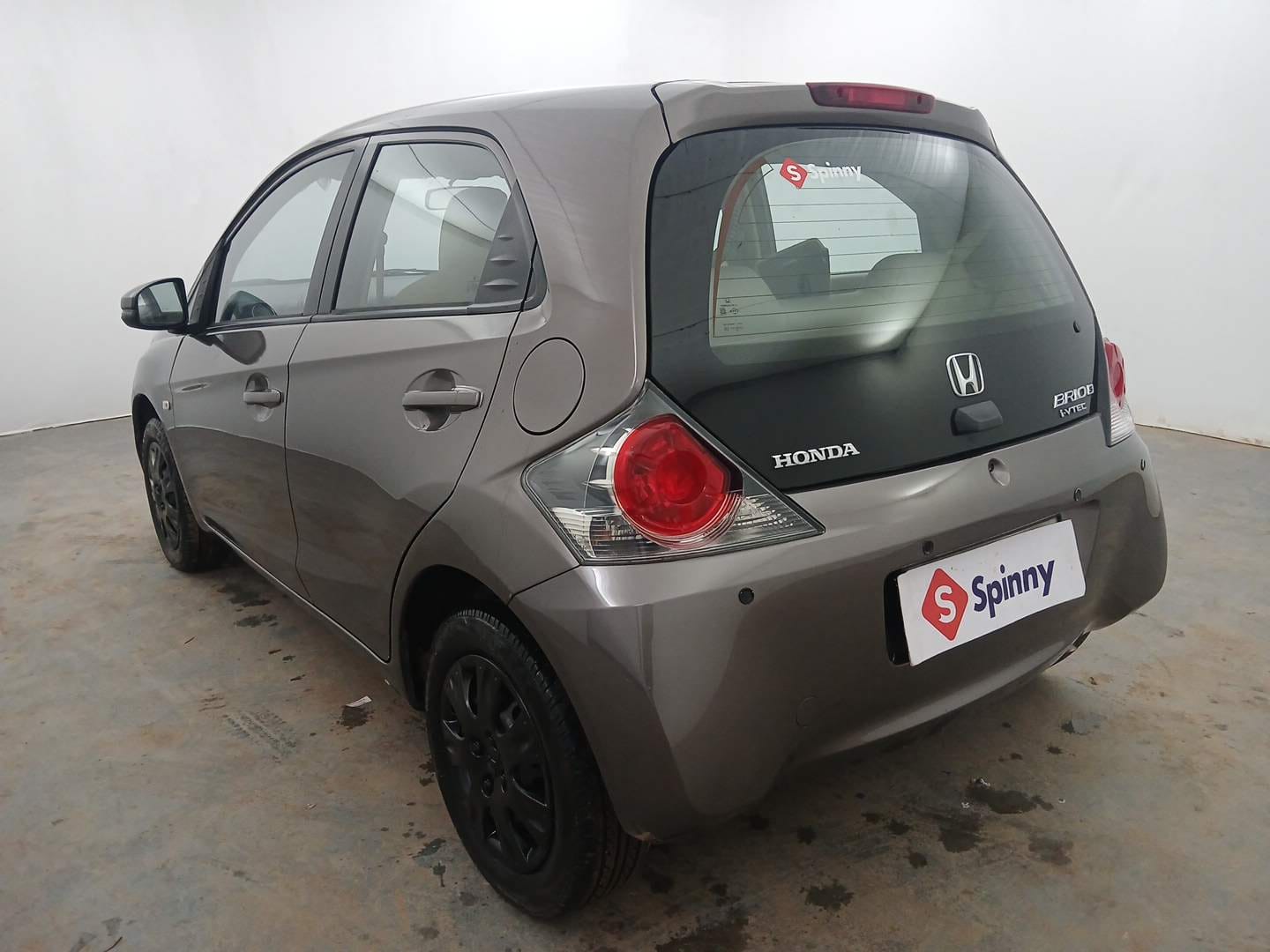 Used 2016 Honda Brio S MT Petrol Manual exterior LEFT REAR CORNER VIEW