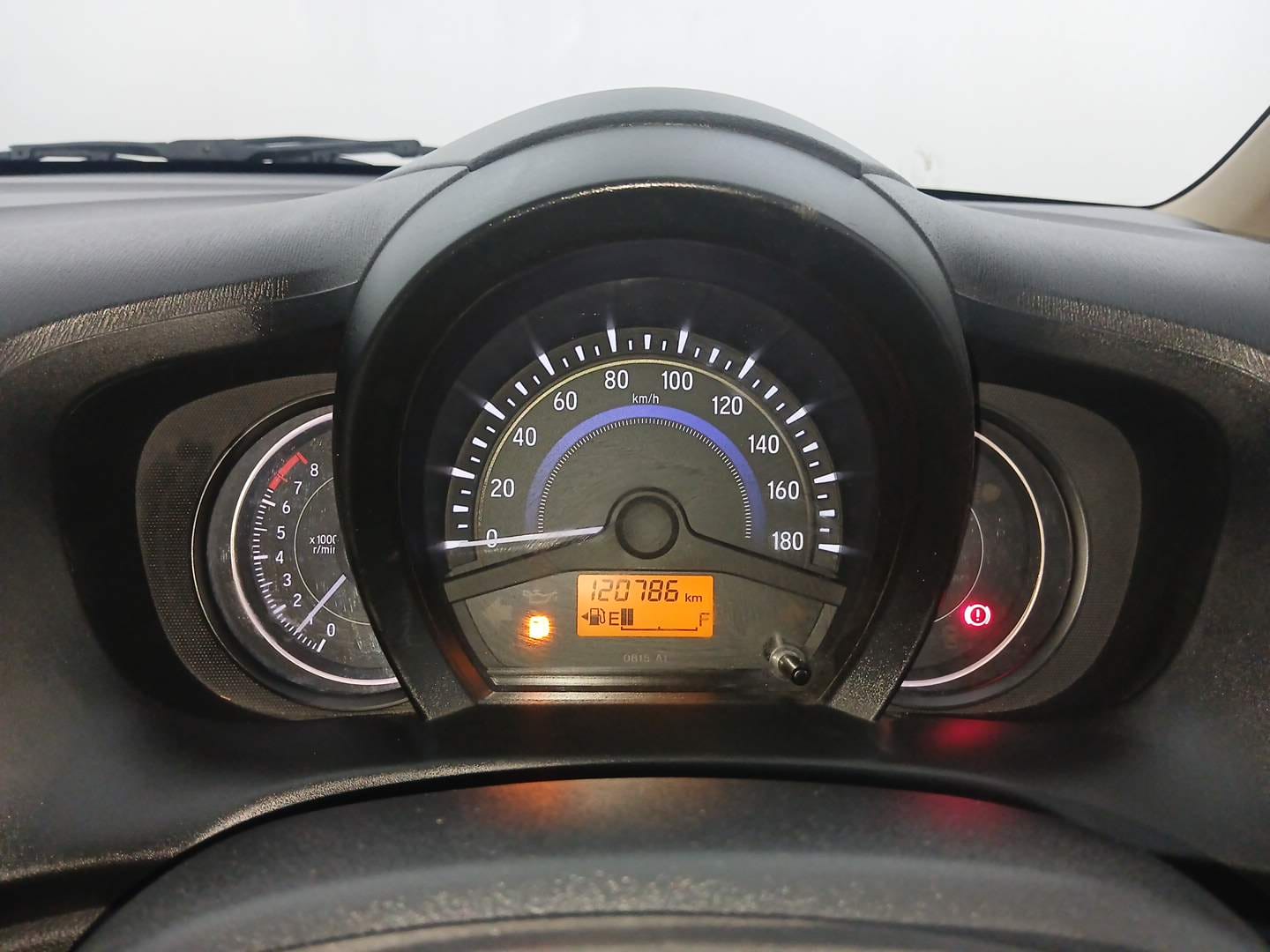 Used 2016 Honda Brio S MT Petrol Manual interior CLUSTERMETER VIEW