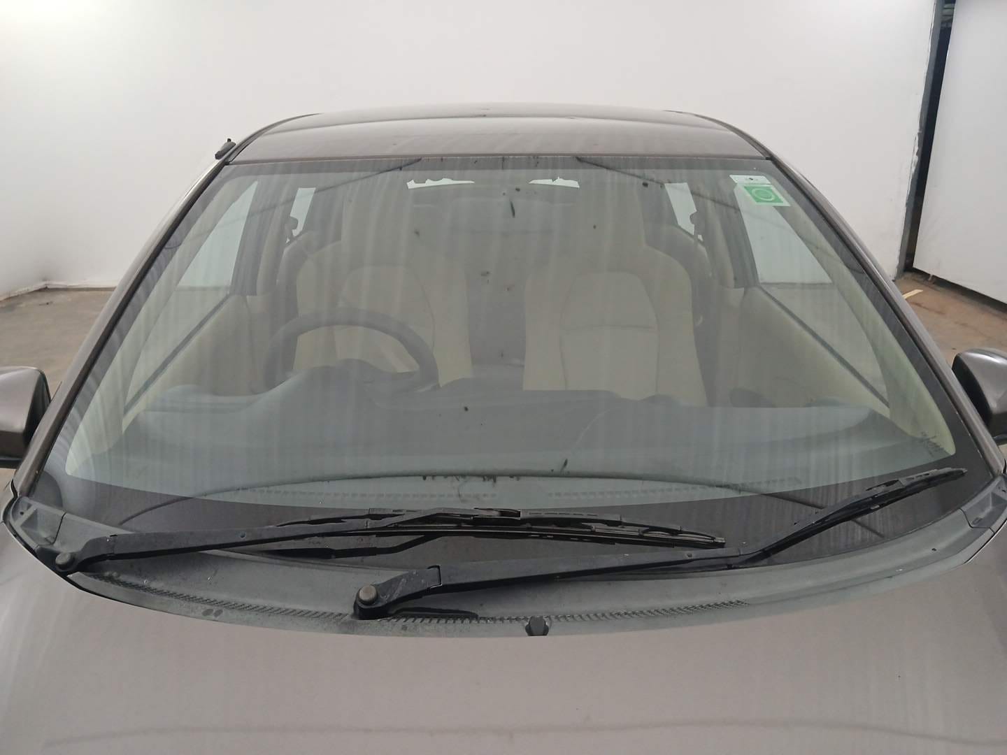 Used 2016 Honda Brio S MT Petrol Manual exterior FRONT WINDSHIELD VIEW