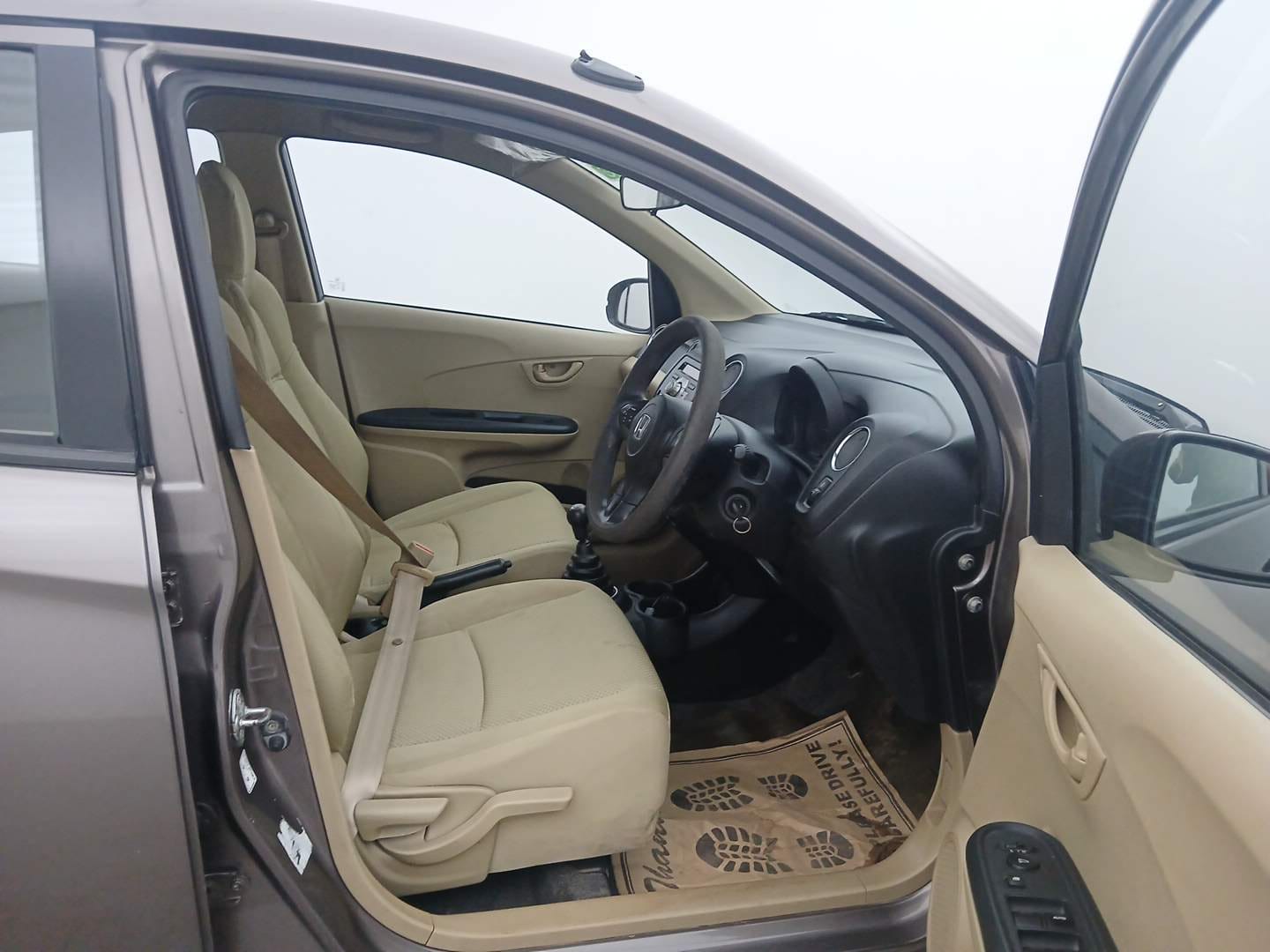 Used 2016 Honda Brio S MT Petrol Manual interior RIGHT SIDE FRONT DOOR CABIN VIEW
