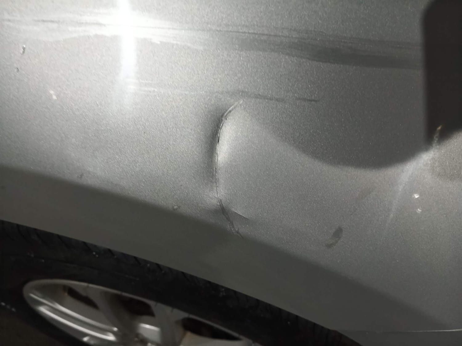 Used 2020 Maruti Suzuki Swift ZXi Petrol Manual dents MINOR DENT