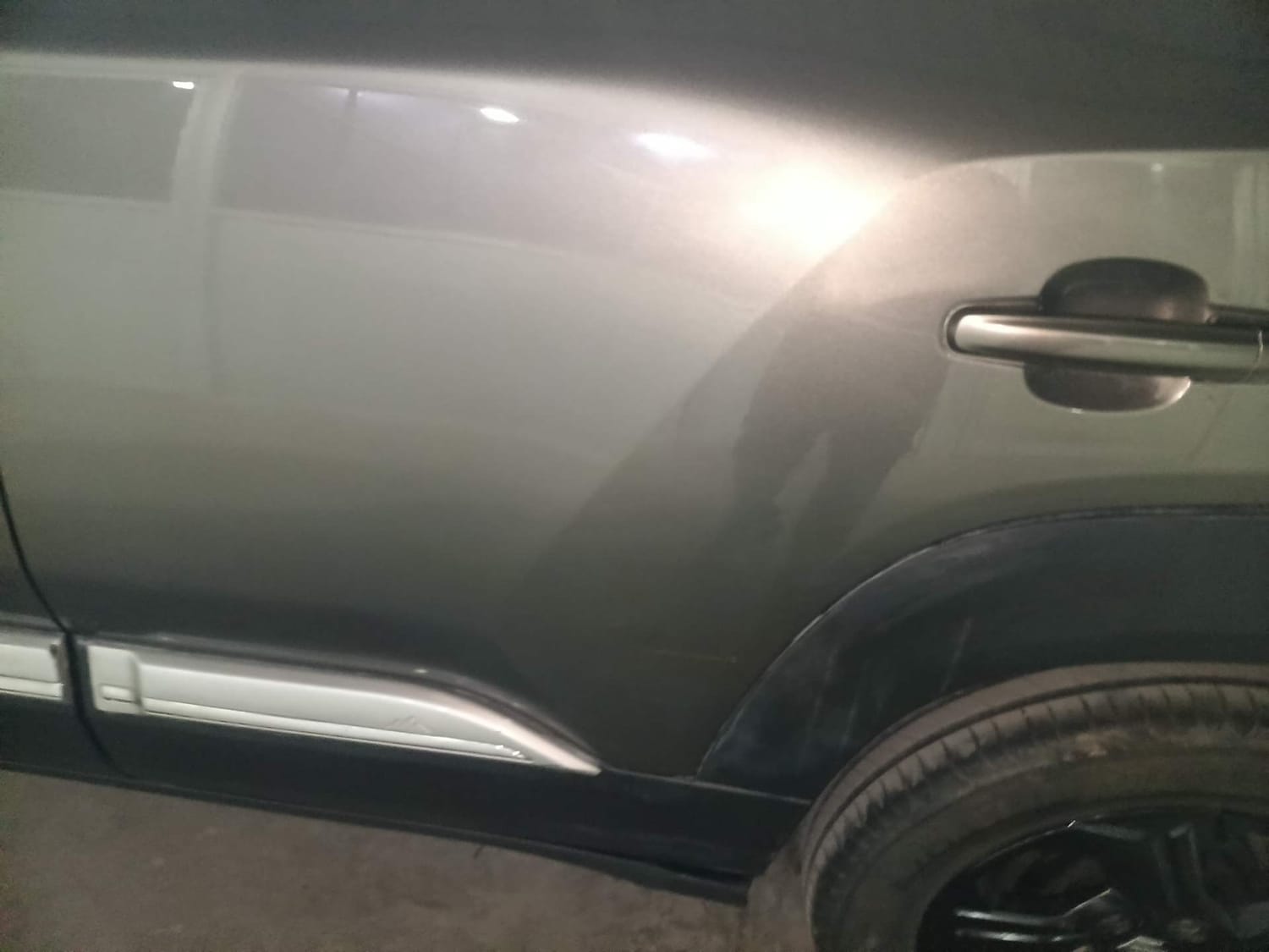 Used 2023 Maruti Suzuki Brezza ZXi Petrol Manual dents MINOR SCRATCH