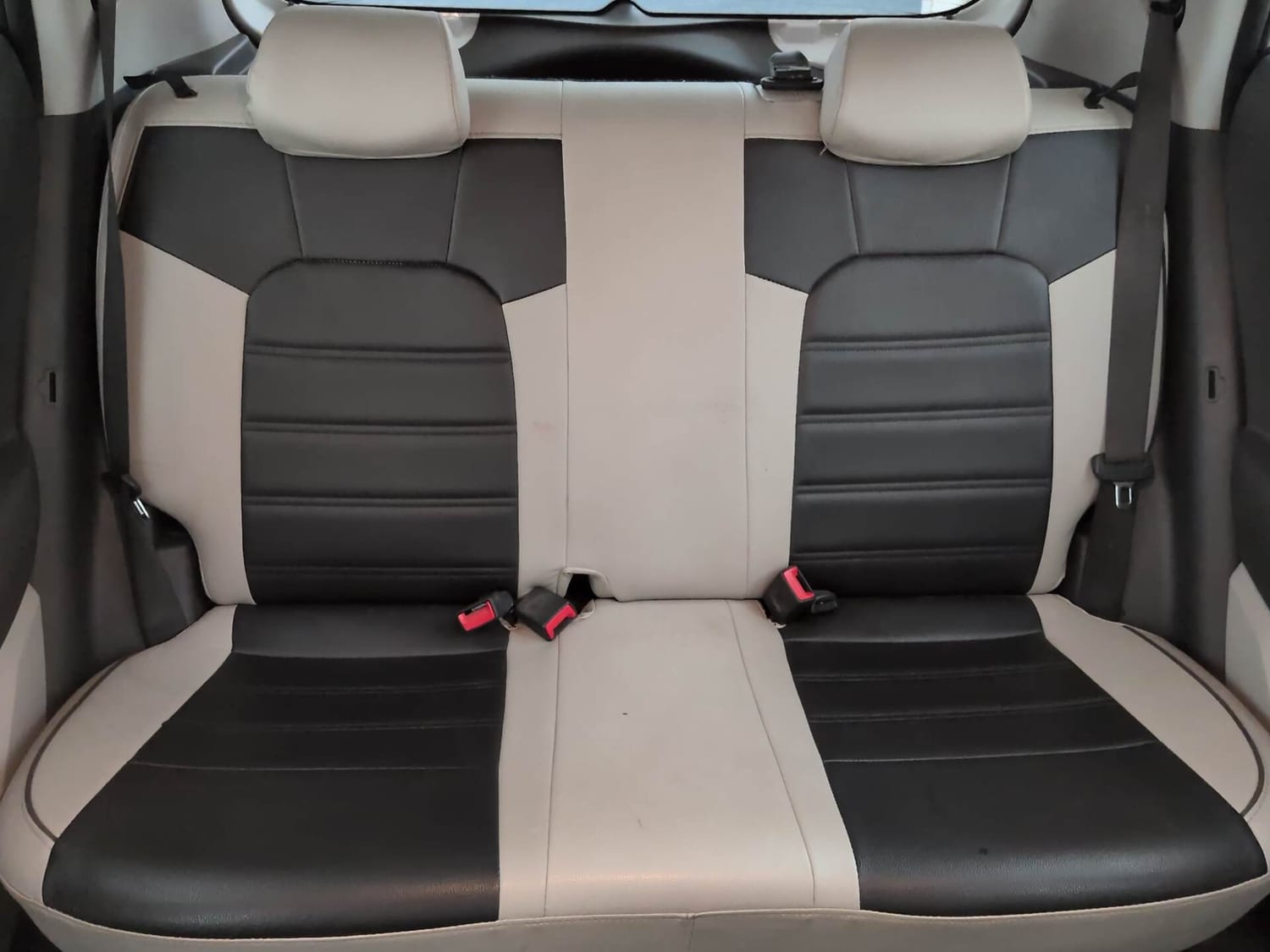 Used 2023 Hyundai Grand i10 Nios Sportz 1.2 Kappa VTVT Petrol Manual interior REAR SEAT CONDITION VIEW