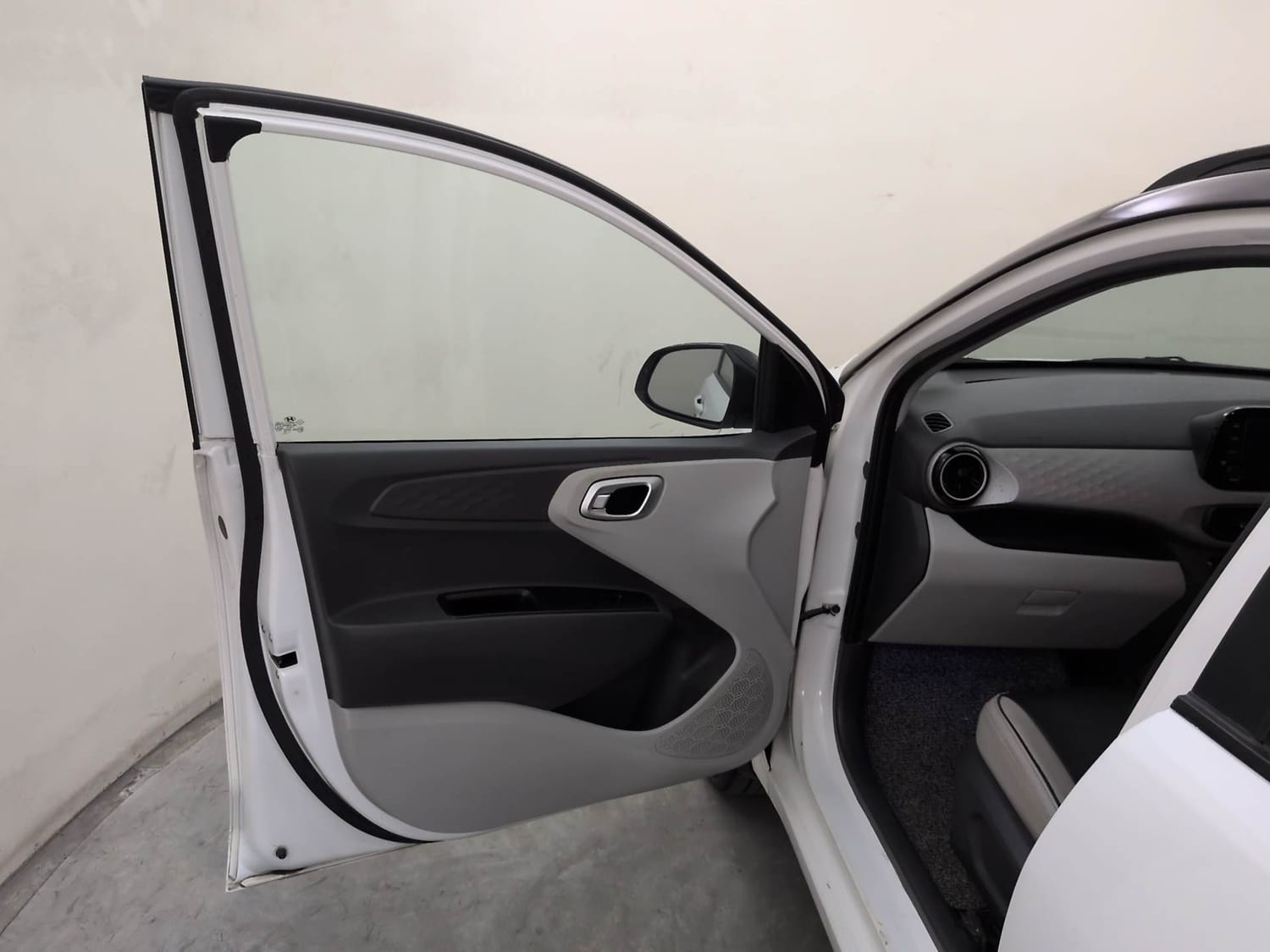 Used 2023 Hyundai Grand i10 Nios Sportz 1.2 Kappa VTVT Petrol Manual interior LEFT FRONT DOOR OPEN VIEW