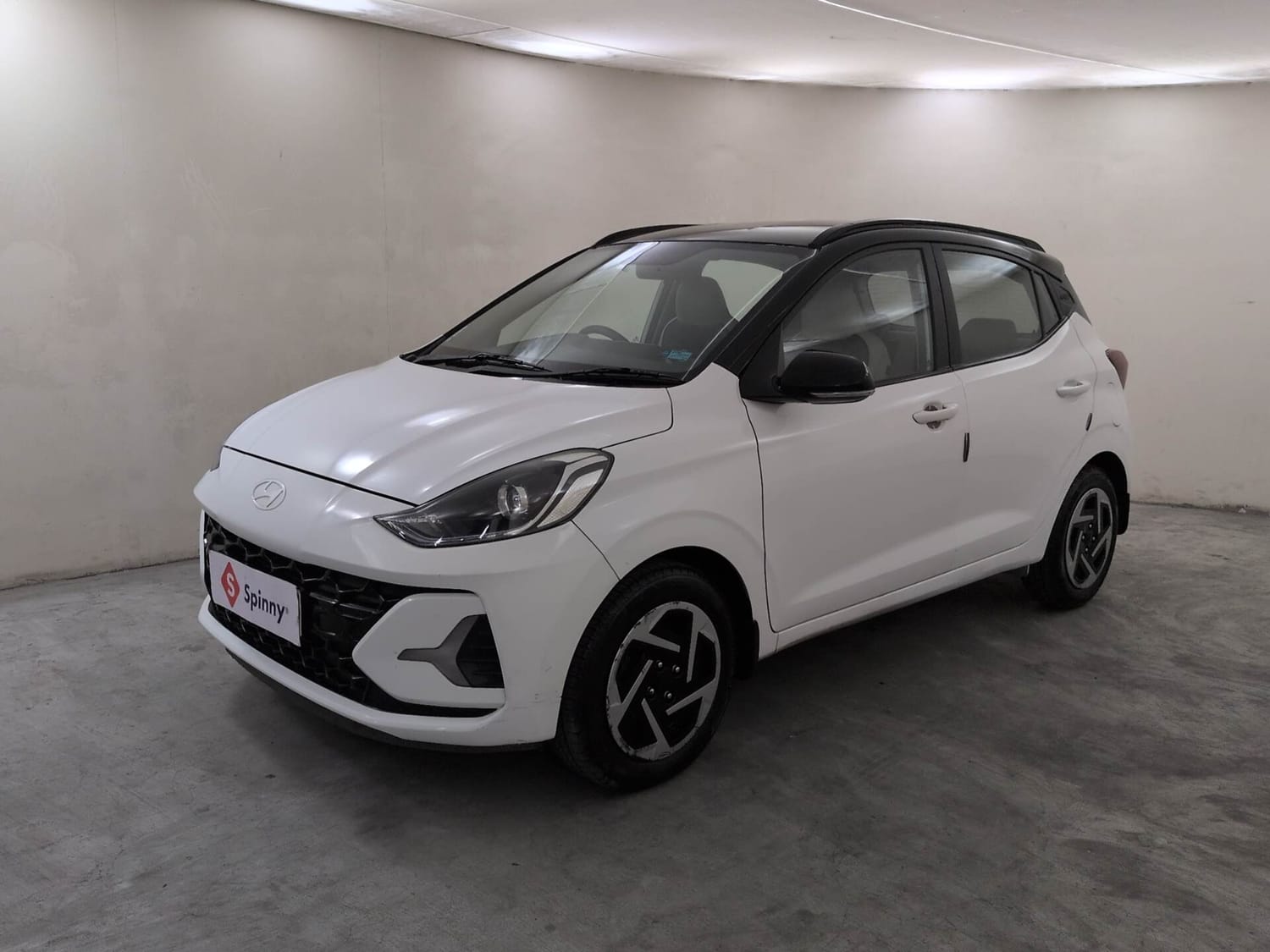 Used 2023 Hyundai Grand i10 Nios Sportz 1.2 Kappa VTVT Petrol Manual exterior LEFT FRONT CORNER VIEW
