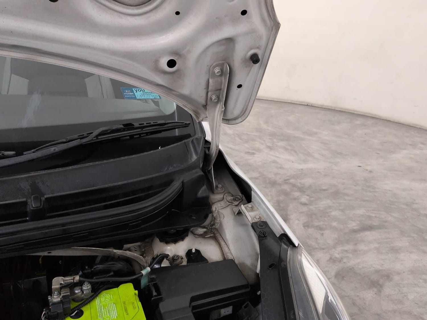 Used 2023 Hyundai Grand i10 Nios Sportz 1.2 Kappa VTVT Petrol Manual engine ENGINE LEFT SIDE HINGE & APRON VIEW