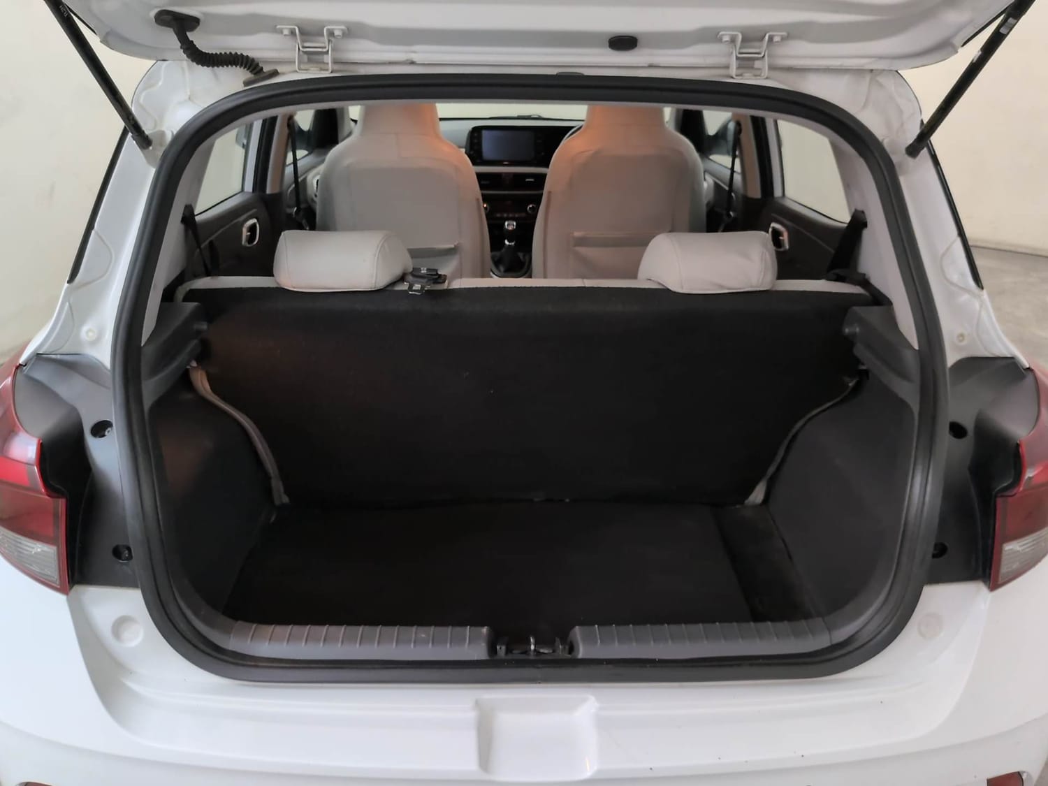 Used 2023 Hyundai Grand i10 Nios Sportz 1.2 Kappa VTVT Petrol Manual interior DICKY INSIDE VIEW
