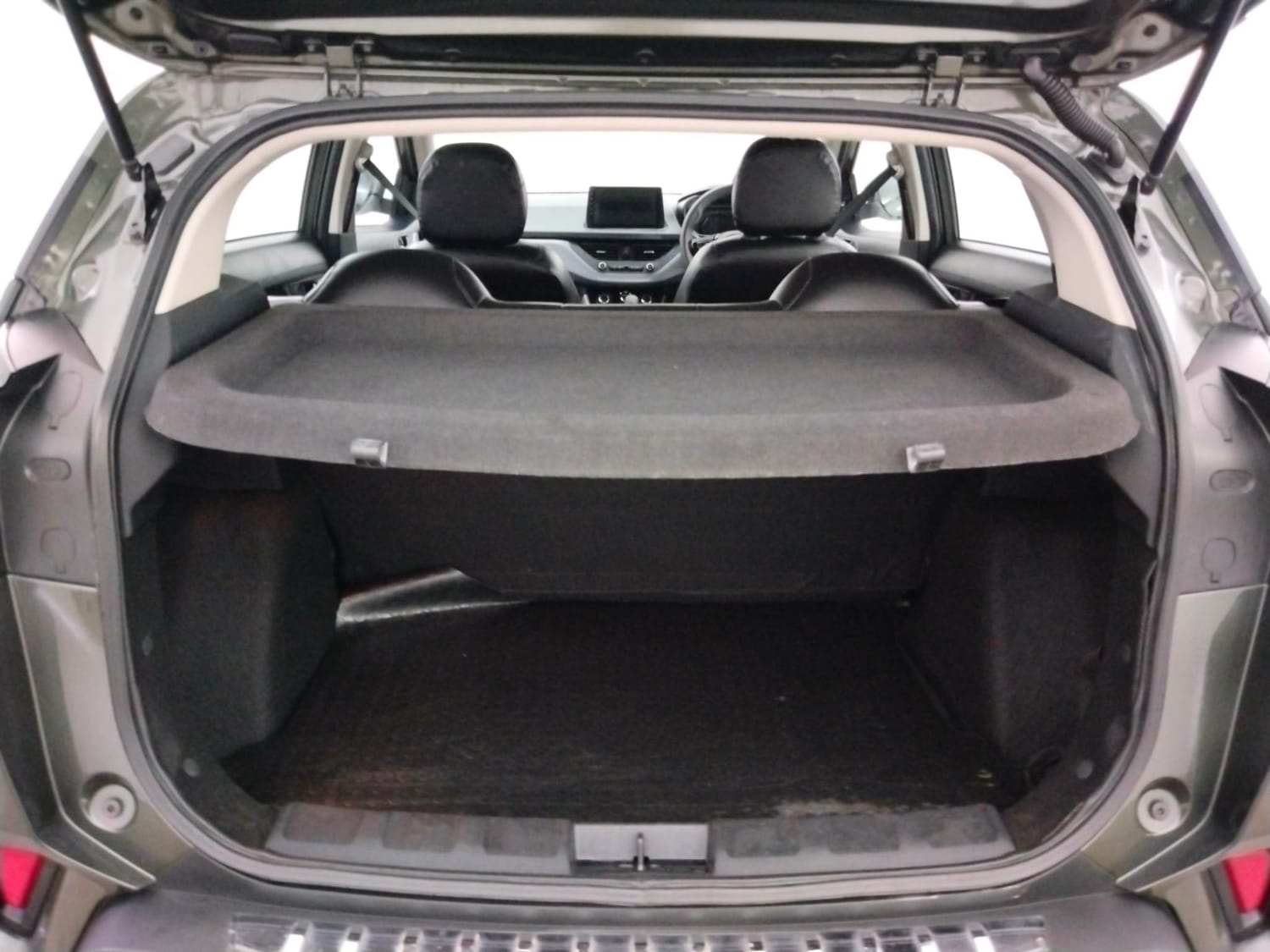 Used 2023 Tata Nexon XMA Petrol Automatic interior DICKY INSIDE VIEW