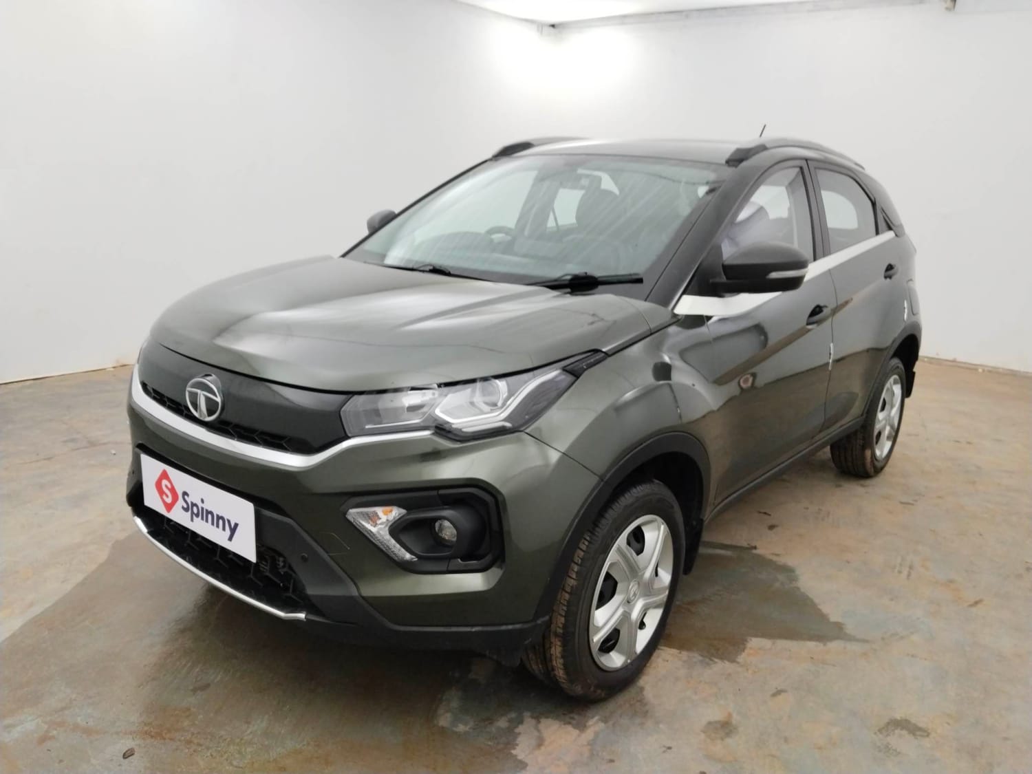 Used 2023 Tata Nexon XMA Petrol Automatic exterior LEFT FRONT CORNER VIEW