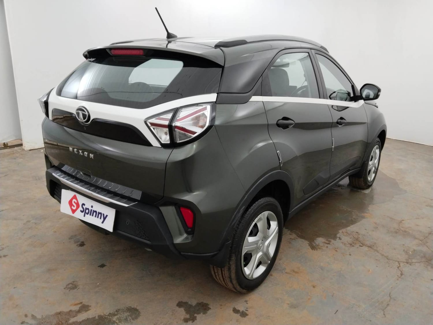Used 2023 Tata Nexon XMA Petrol Automatic exterior RIGHT REAR CORNER VIEW