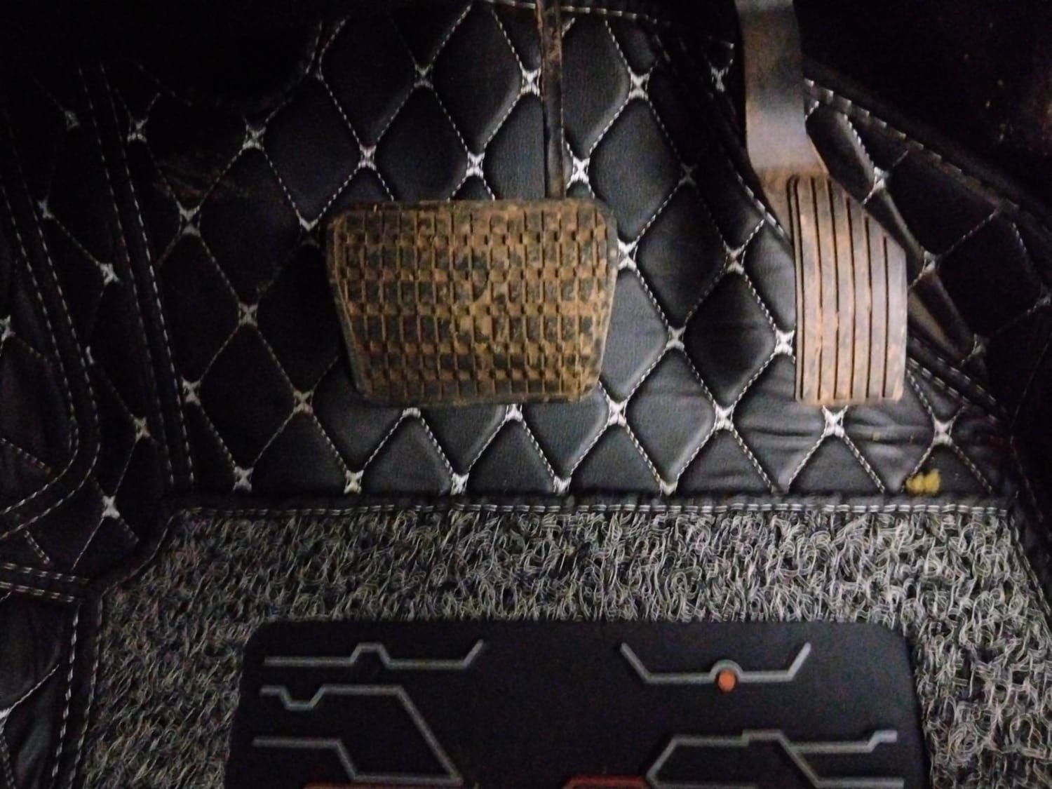 Used 2023 Tata Nexon XMA Petrol Automatic interior PEDALS VIEW