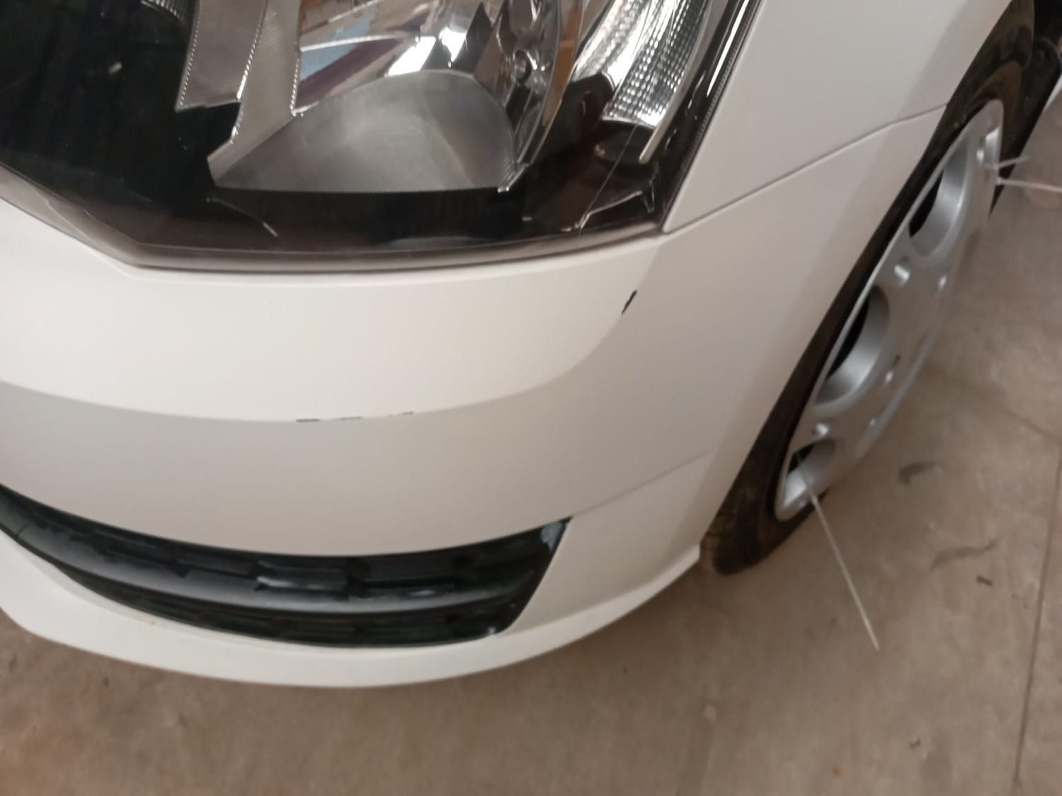 Used 2019 Skoda Rapid Active 1.6 MPI Petrol Manual dents MINOR SCRATCH