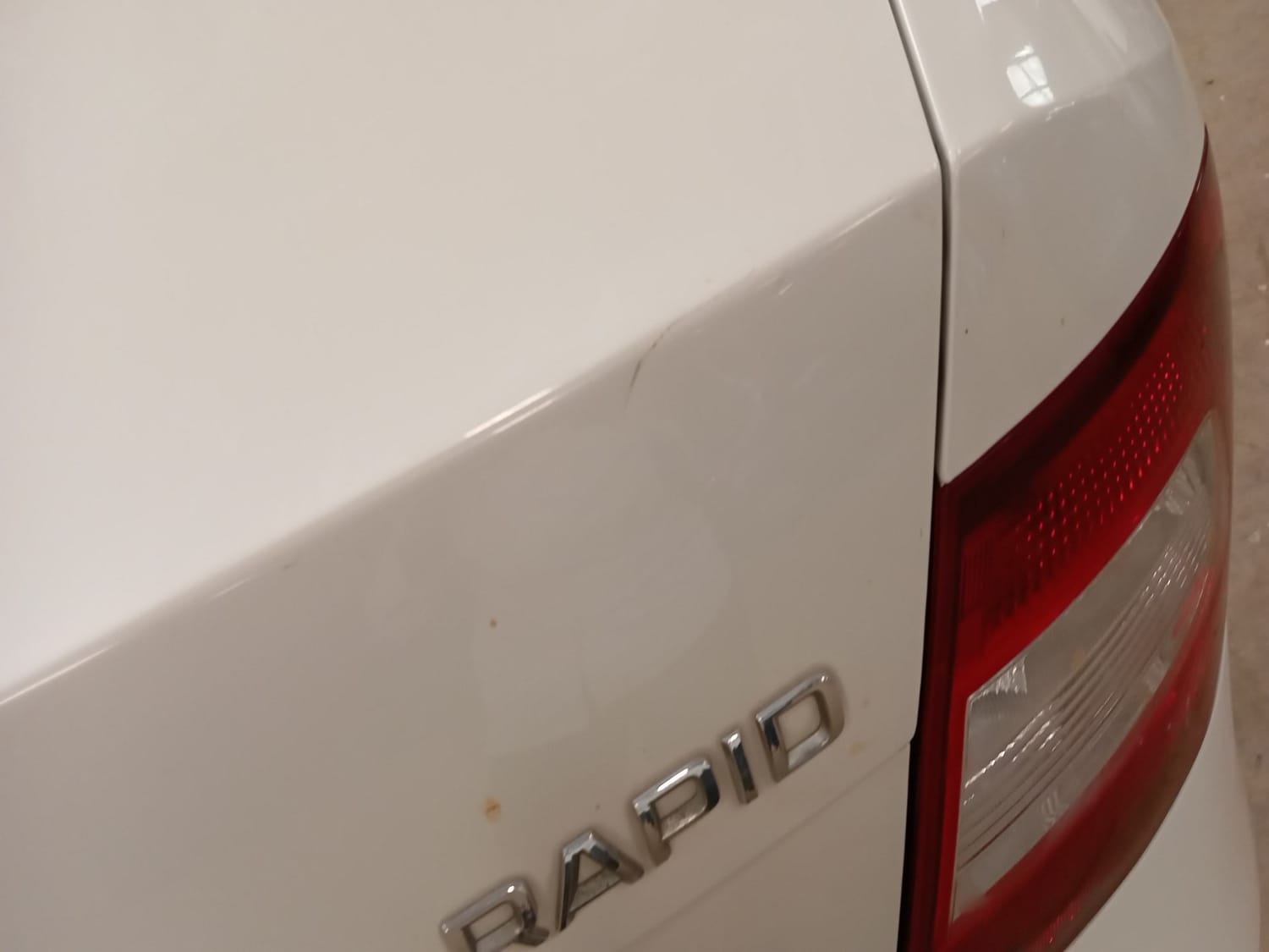 Used 2019 Skoda Rapid Active 1.6 MPI Petrol Manual dents MINOR SCRATCH