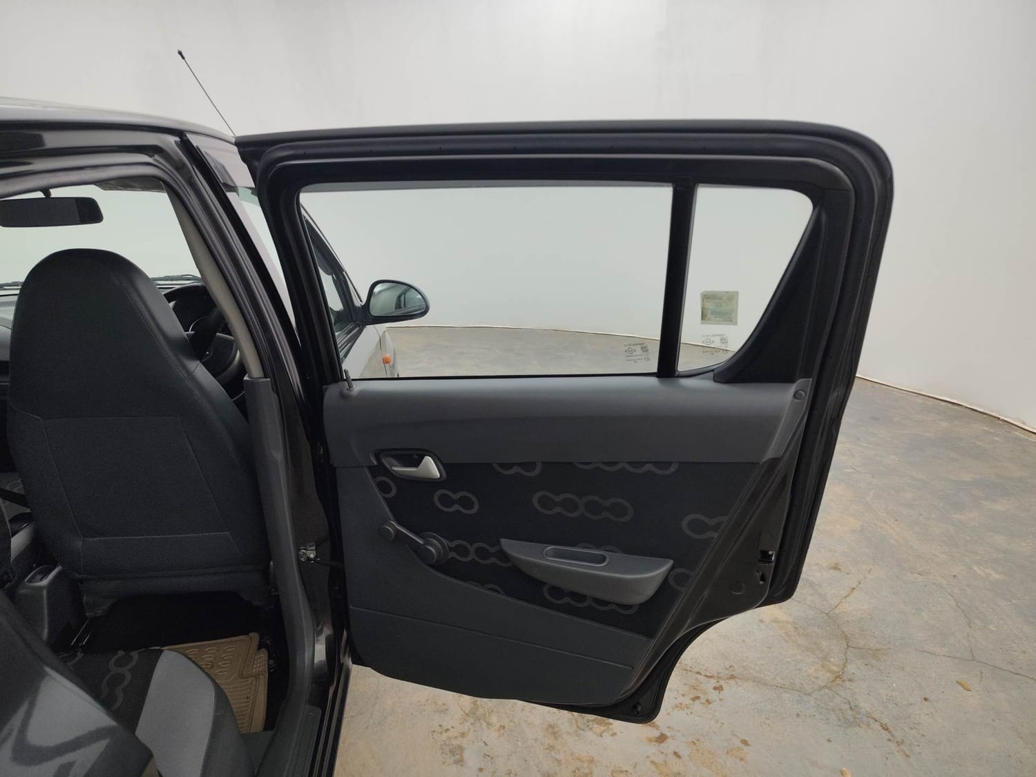 Used 2015 Maruti Suzuki Alto 800 Lxi Petrol Manual interior RIGHT REAR DOOR OPEN VIEW