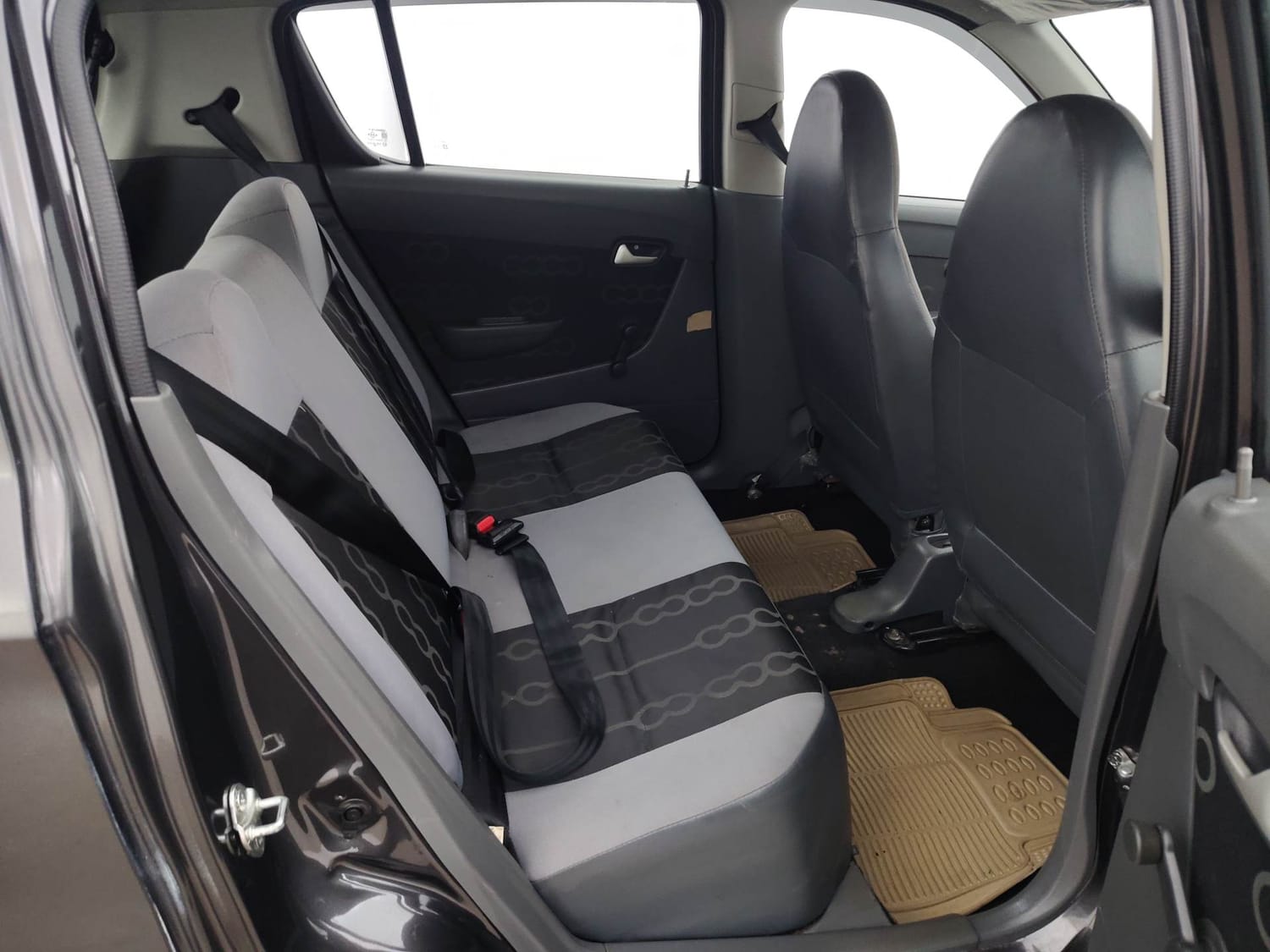 Used 2015 Maruti Suzuki Alto 800 Lxi Petrol Manual interior RIGHT SIDE REAR DOOR CABIN VIEW