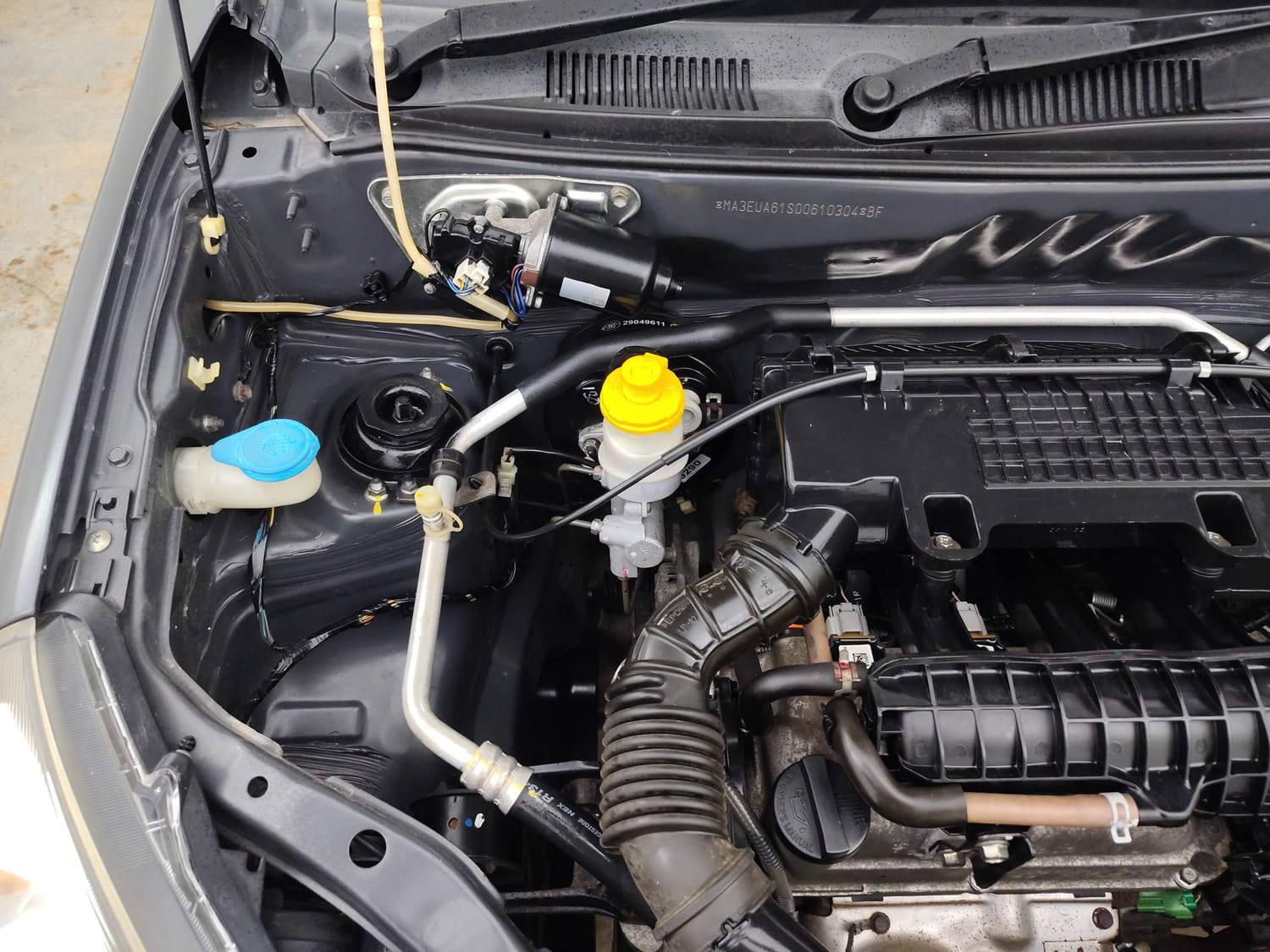 Used 2015 Maruti Suzuki Alto 800 Lxi Petrol Manual engine ENGINE RIGHT SIDE VIEW