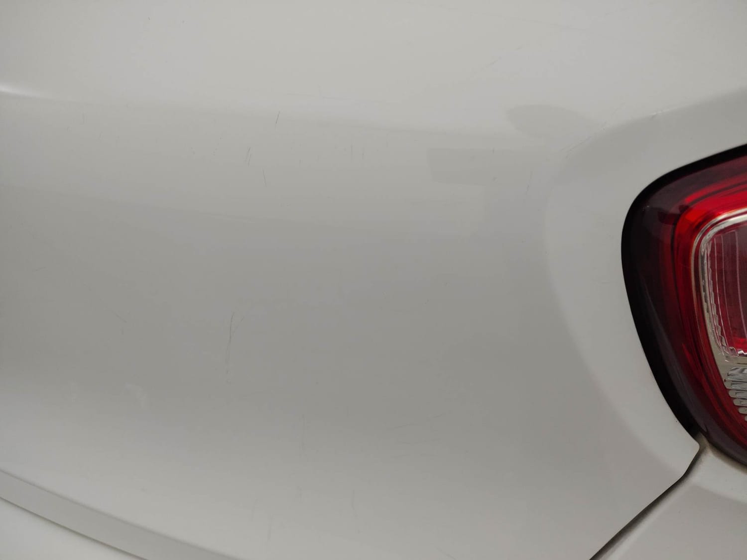 Used 2018 Hyundai Grand i10 Magna 1.2 Kappa VTVT Petrol Manual dents MINOR SCRATCH