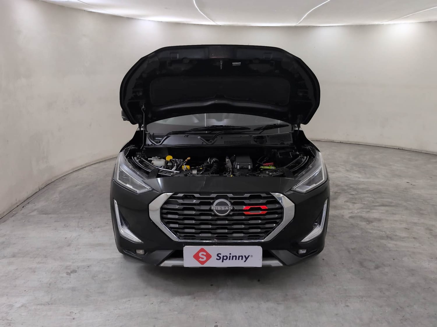 Used 2022 Nissan Magnite XV Premium Turbo CVT Petrol Automatic engine ENGINE & BONNET OPEN FRONT VIEW