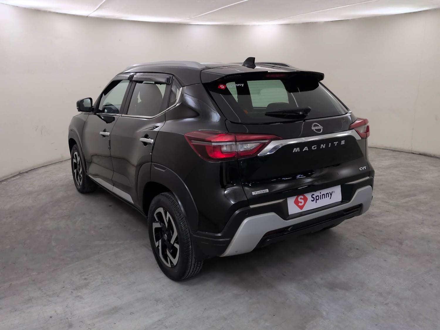Used 2022 Nissan Magnite XV Premium Turbo CVT Petrol Automatic exterior LEFT REAR CORNER VIEW