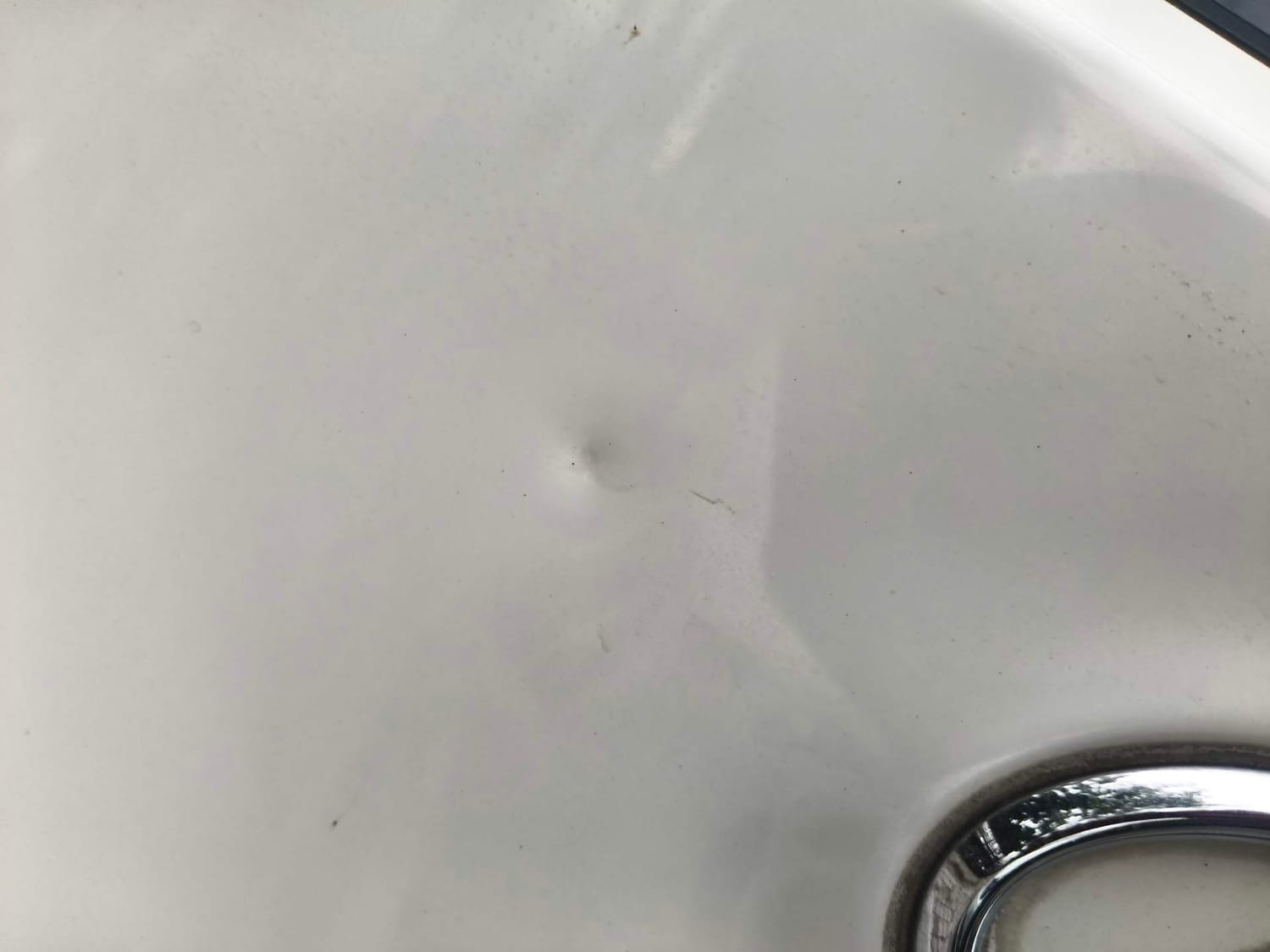 Used 2014 Hyundai Eon Era + Petrol Manual dents MINOR DENT