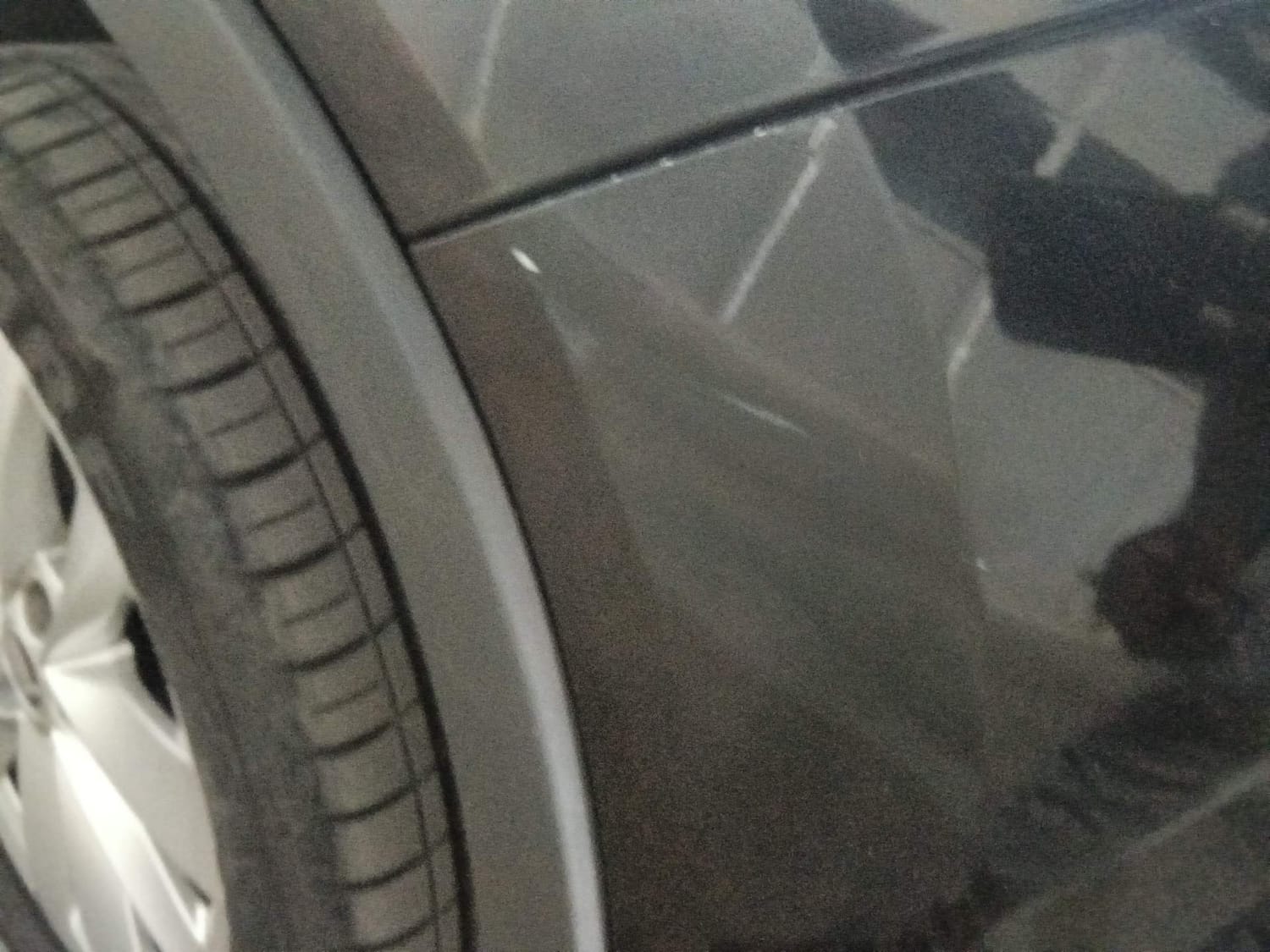 Used 2025 Skoda Kylaq Signature+ 1.0 TSI Petrol Manual dents MINOR SCRATCH