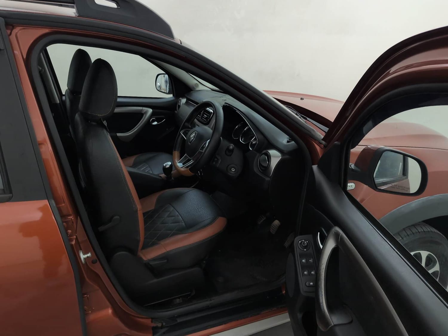 Used 2021 Renault Duster RXZ 1.3 Turbo Petrol MT Petrol Manual interior RIGHT SIDE FRONT DOOR CABIN VIEW