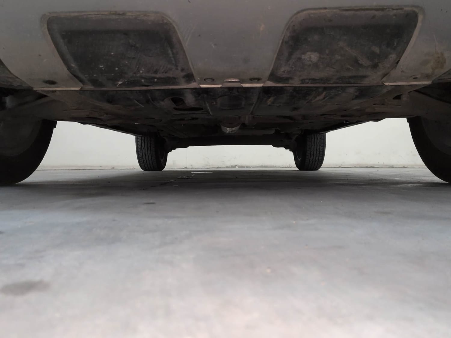 Used 2021 Renault Duster RXZ 1.3 Turbo Petrol MT Petrol Manual extra FRONT LEFT UNDERBODY VIEW