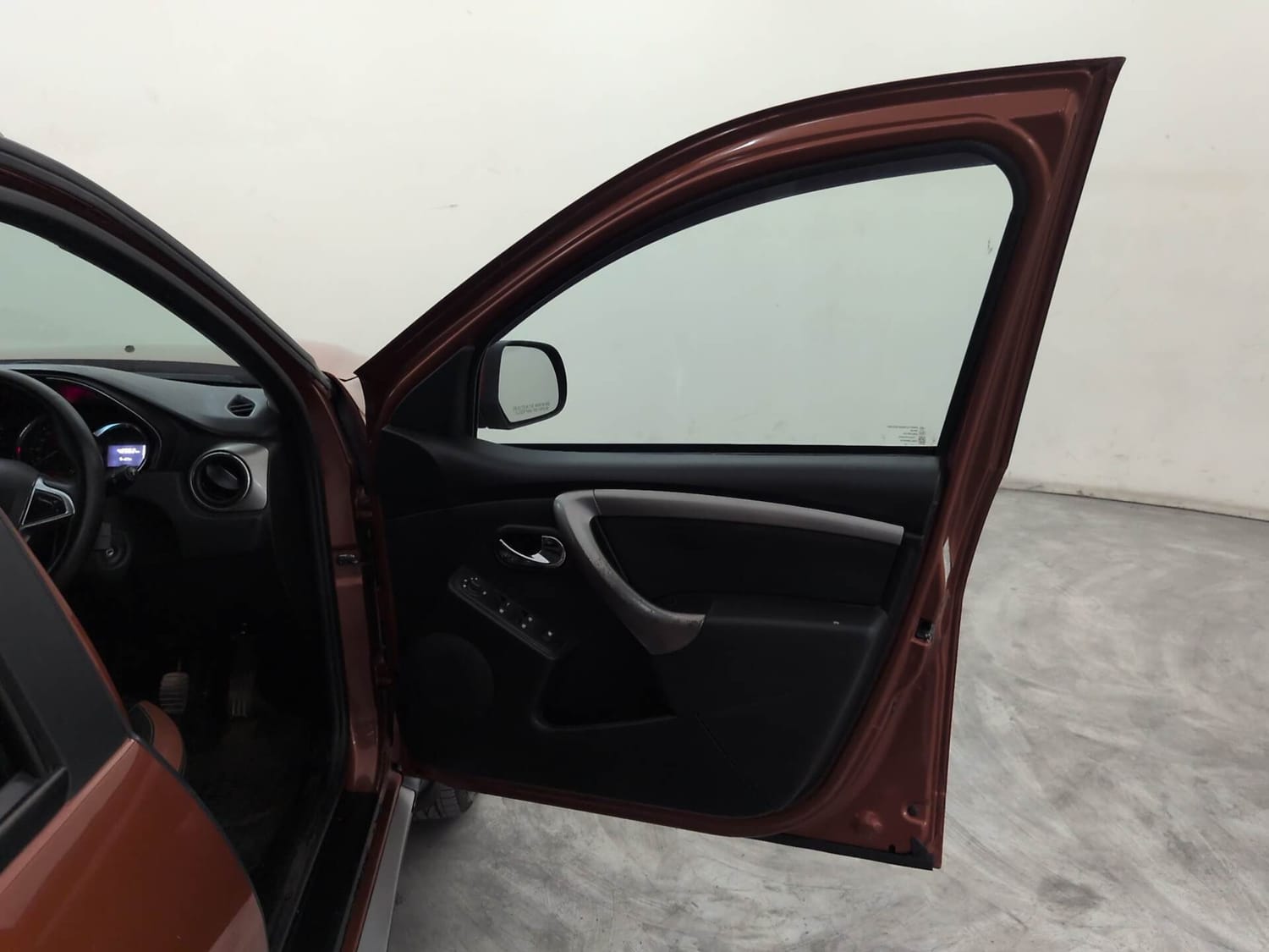 Used 2021 Renault Duster RXZ 1.3 Turbo Petrol MT Petrol Manual interior RIGHT FRONT DOOR OPEN VIEW
