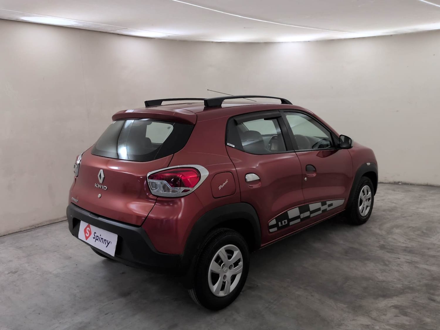 Used 2018 Renault Kwid RXT (O) 1.0 SCE Edition Petrol Manual exterior RIGHT REAR CORNER VIEW