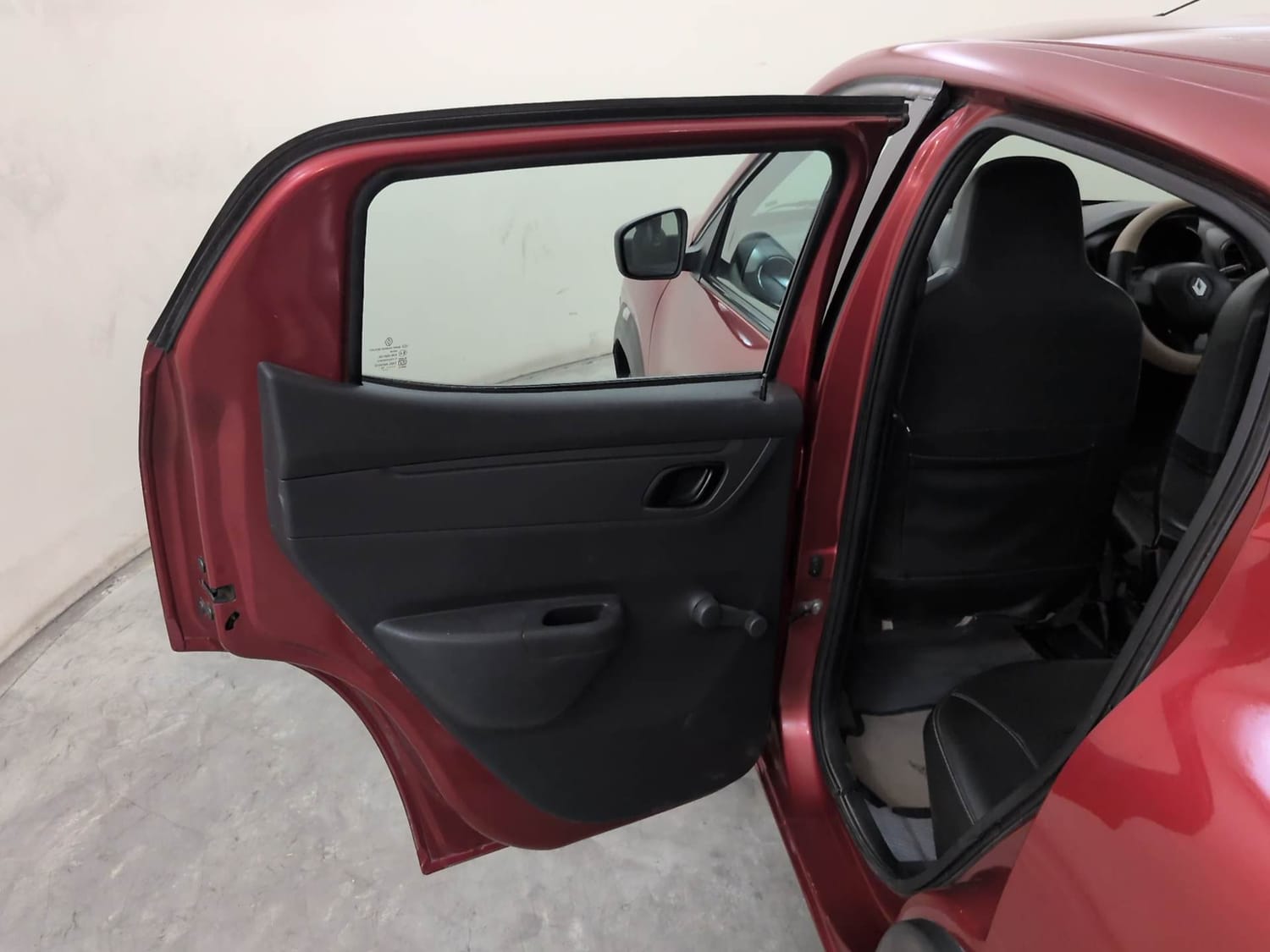 Used 2016 Renault Kwid RXT Petrol Manual interior LEFT REAR DOOR OPEN VIEW