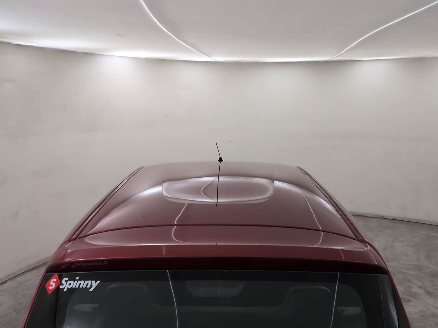 Used 2016 Renault Kwid RXT Petrol Manual exterior EXTERIOR ROOF VIEW