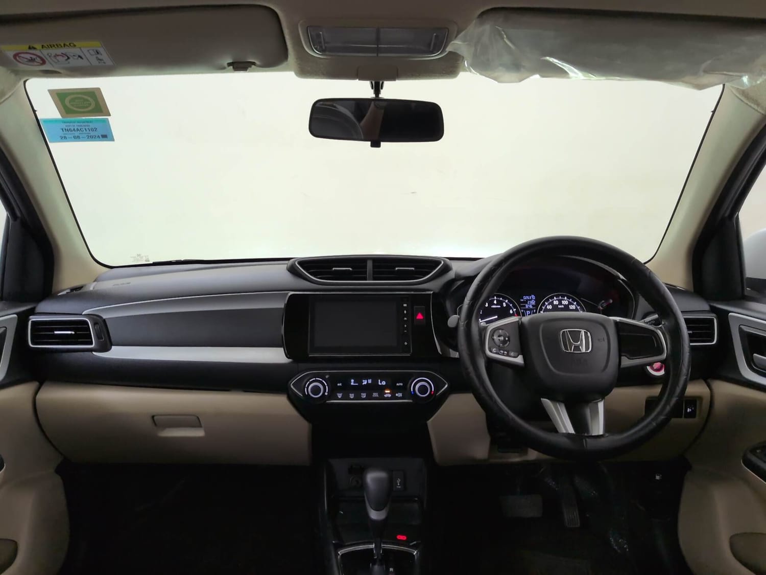 Used 2024 Honda Amaze VX 1.2 Petrol CVT Petrol Automatic interior DASHBOARD VIEW