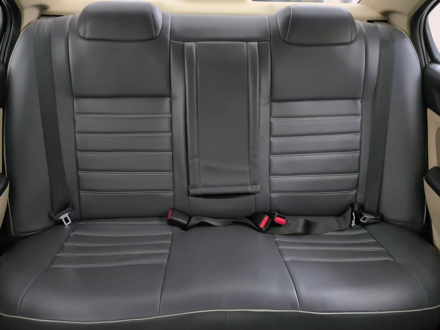 Used 2024 Honda Amaze VX 1.2 Petrol CVT Petrol Automatic interior REAR SEAT CONDITION VIEW