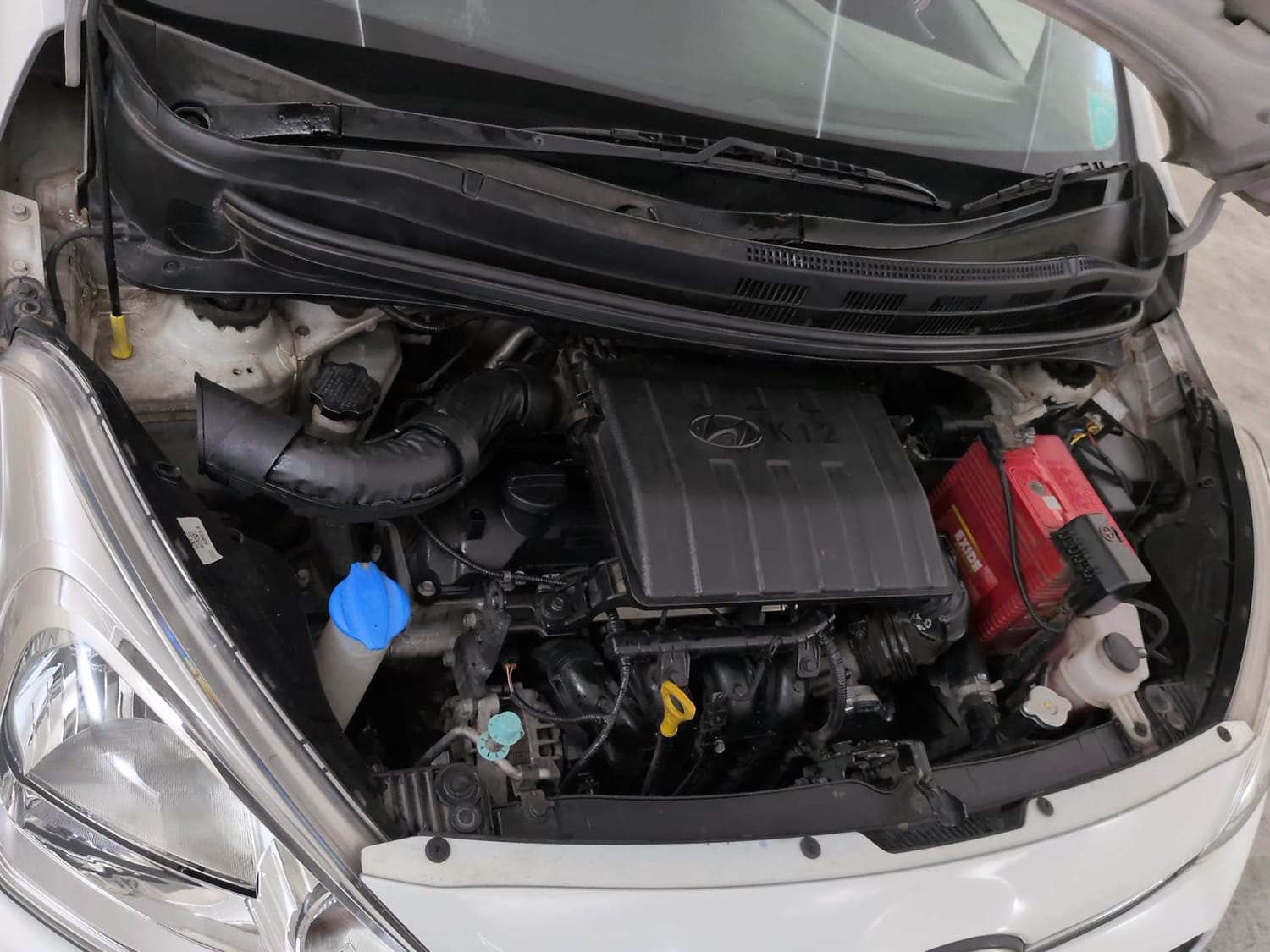 Used 2018 Hyundai Grand i10 Sportz 1.2 Kappa VTVT Petrol Manual engine ENGINE RIGHT SIDE VIEW