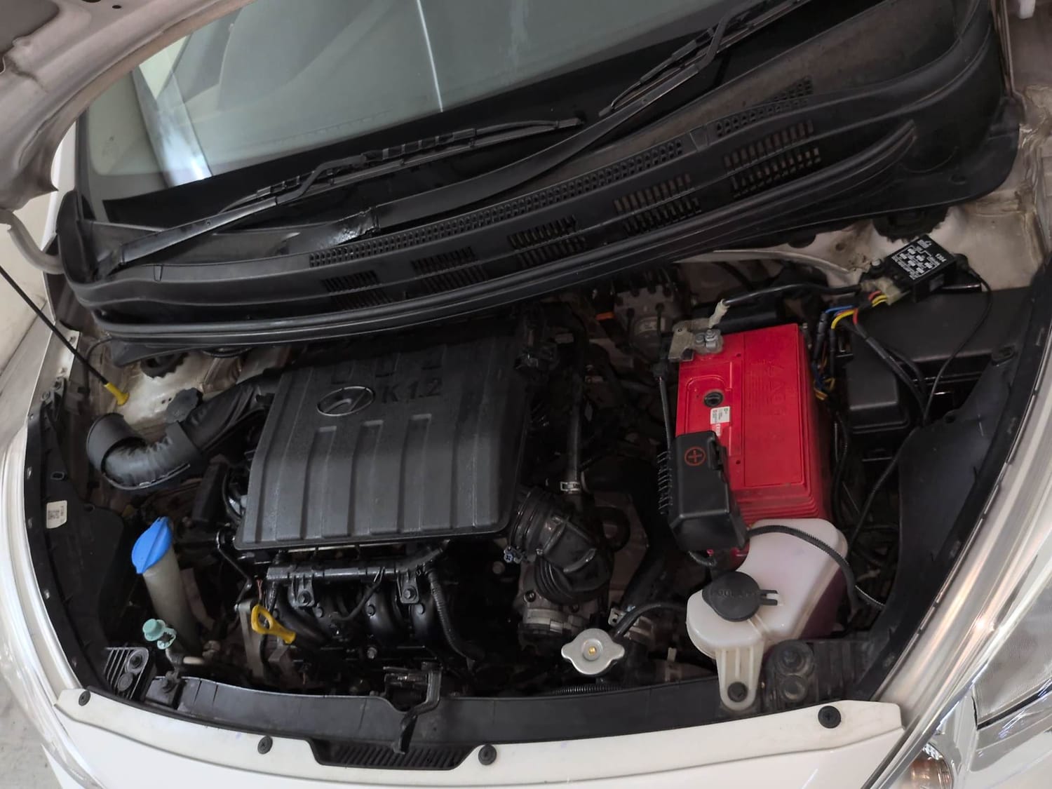 Used 2018 Hyundai Grand i10 Sportz 1.2 Kappa VTVT Petrol Manual engine ENGINE LEFT SIDE VIEW